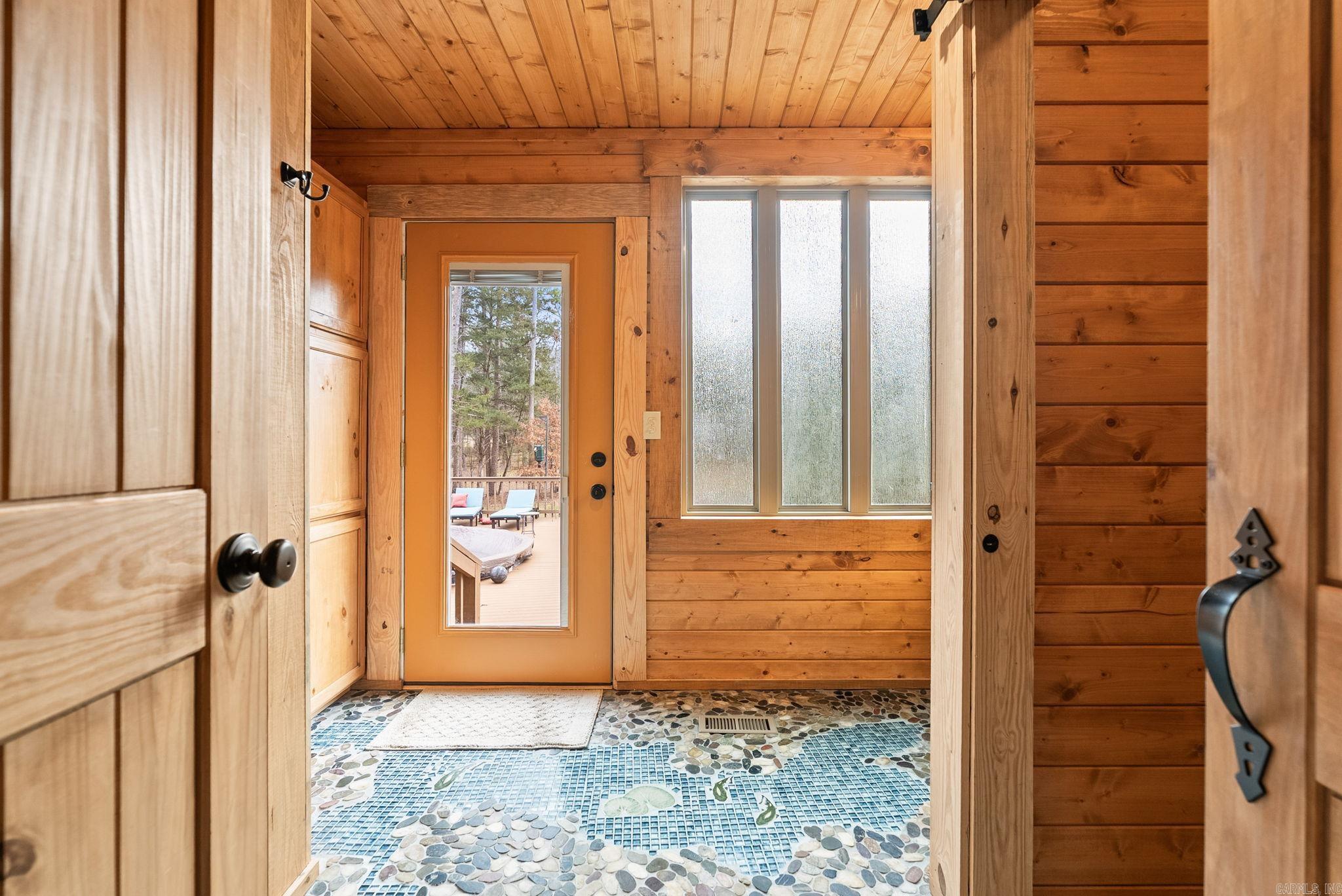 SILLS PENINSULA - Residential