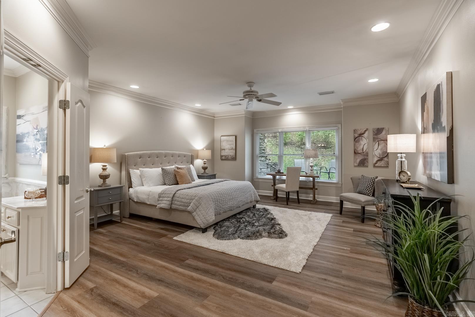 CHENAL RIDGE - Residential