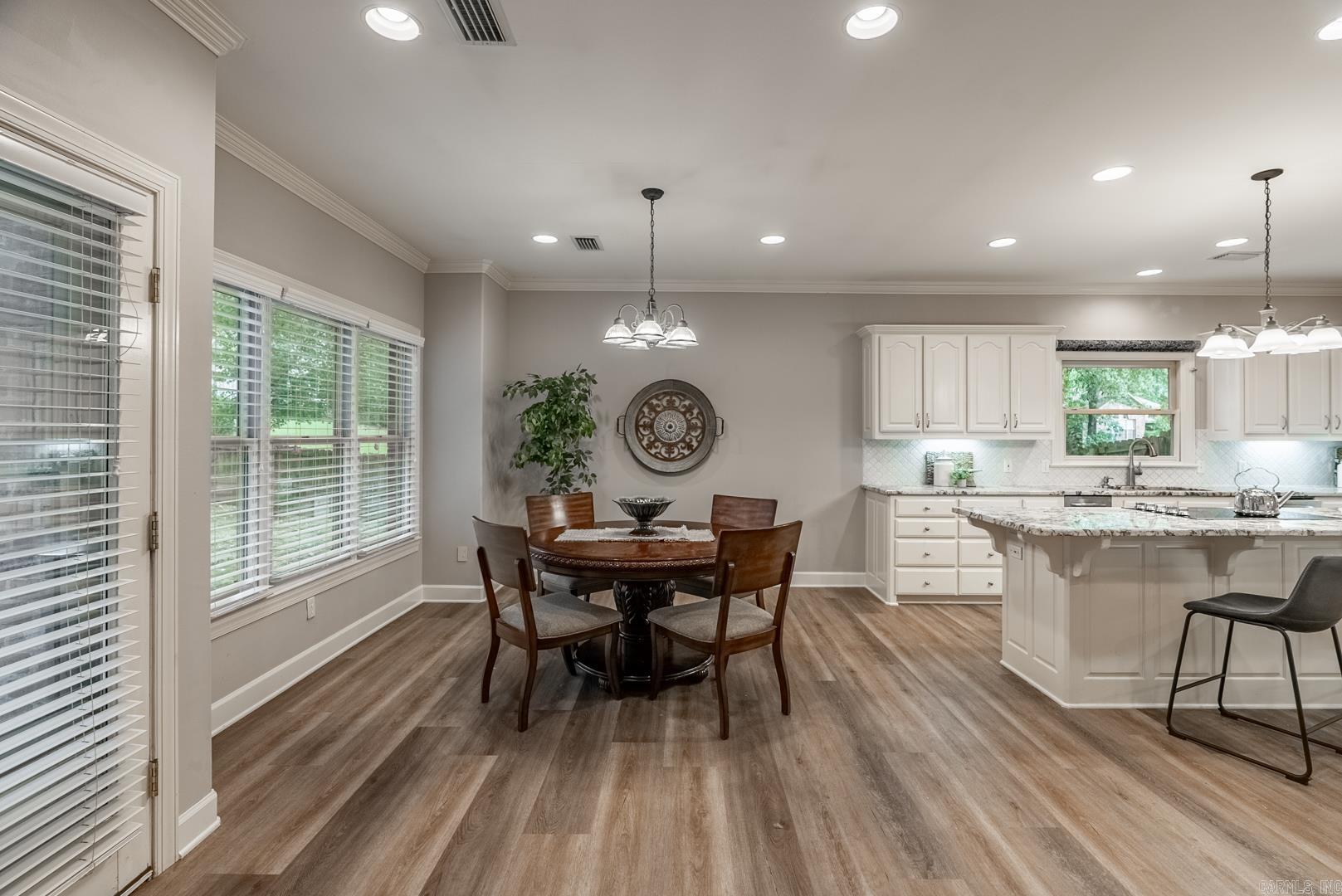 CHENAL RIDGE - Residential