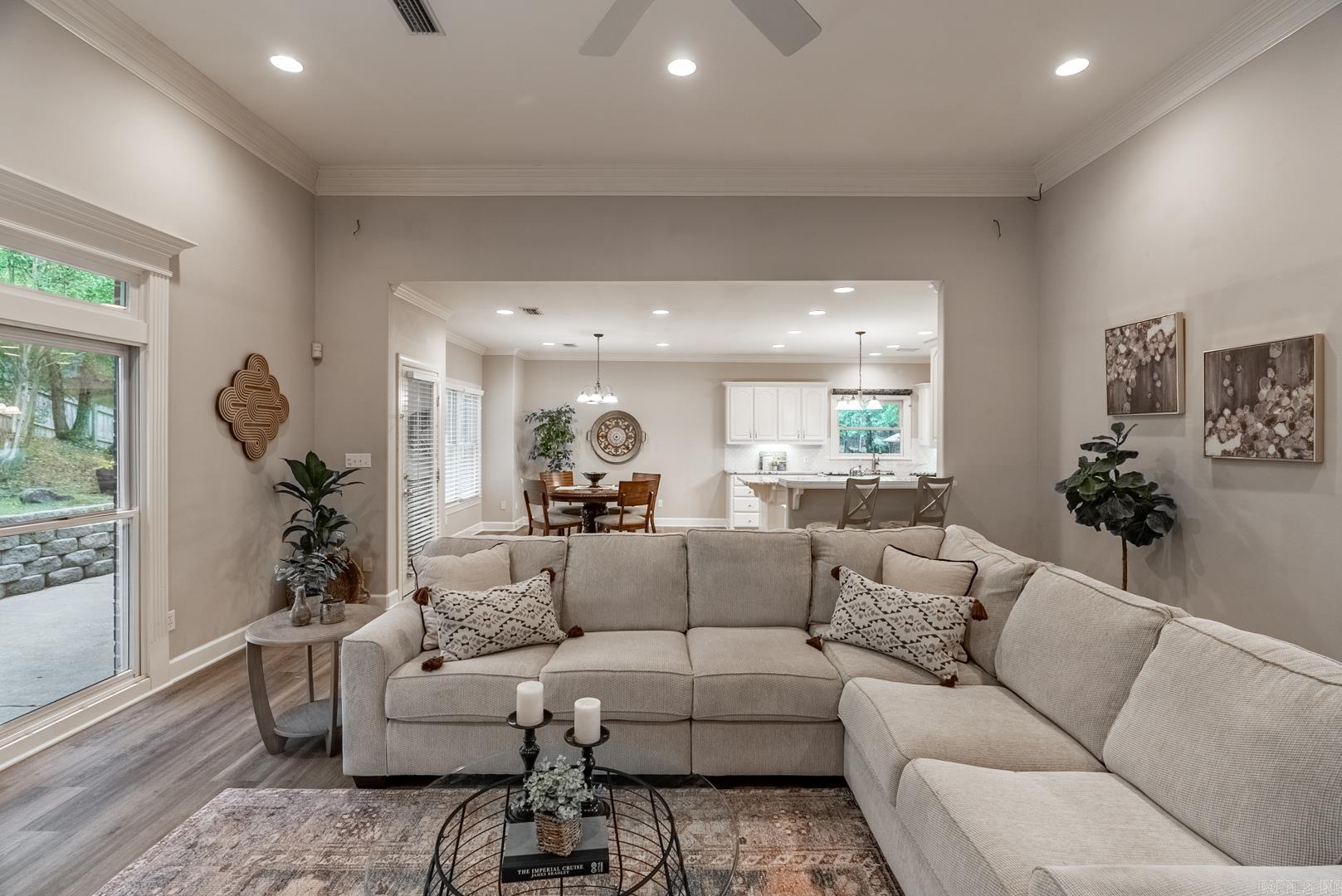 CHENAL RIDGE - Residential