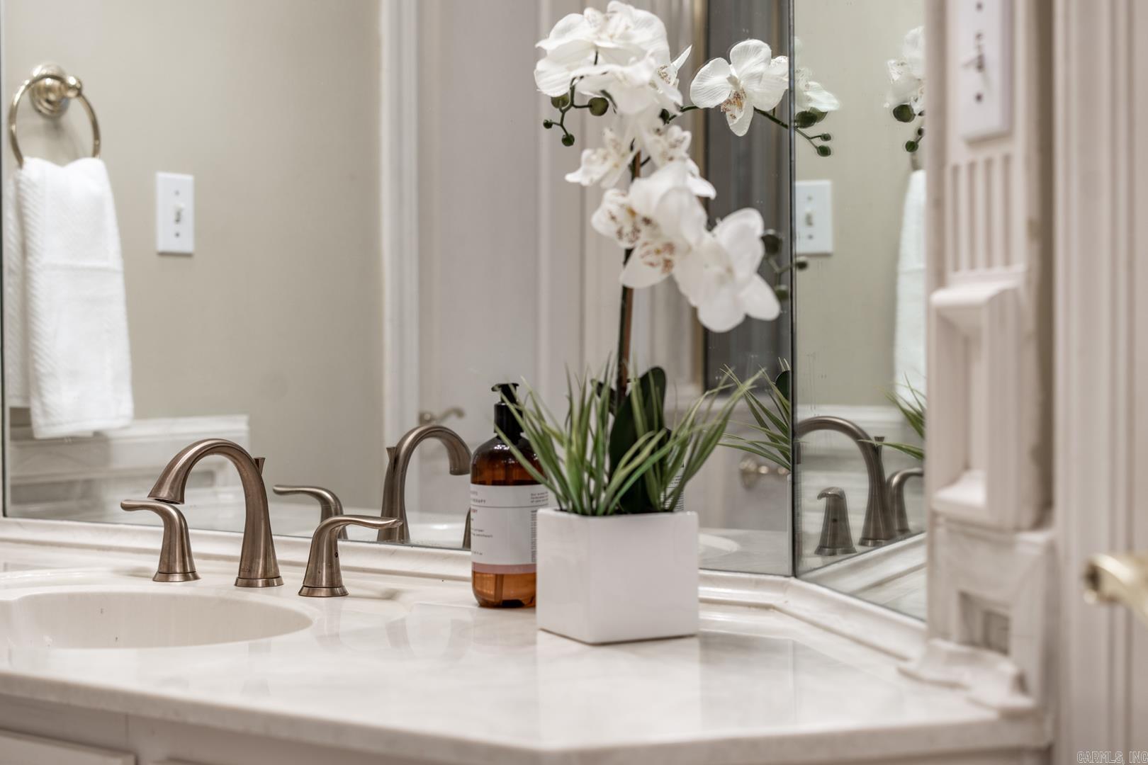 CHENAL RIDGE - Residential