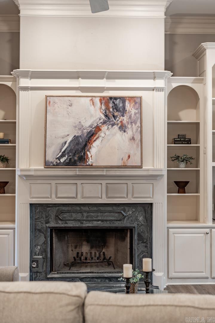 CHENAL RIDGE - Residential