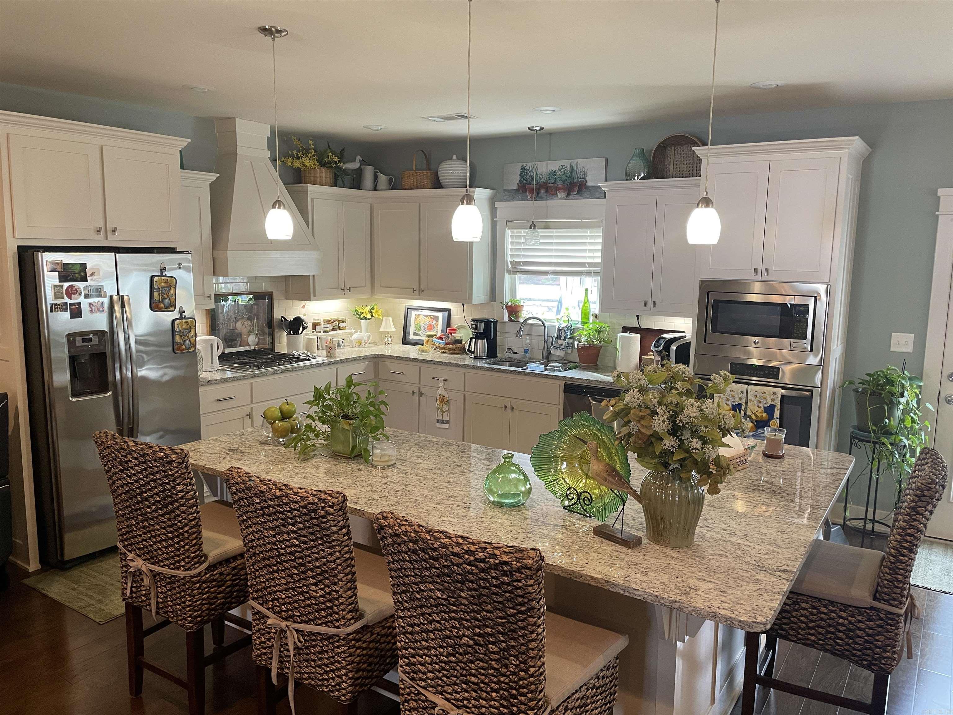 THE COVE - Residential