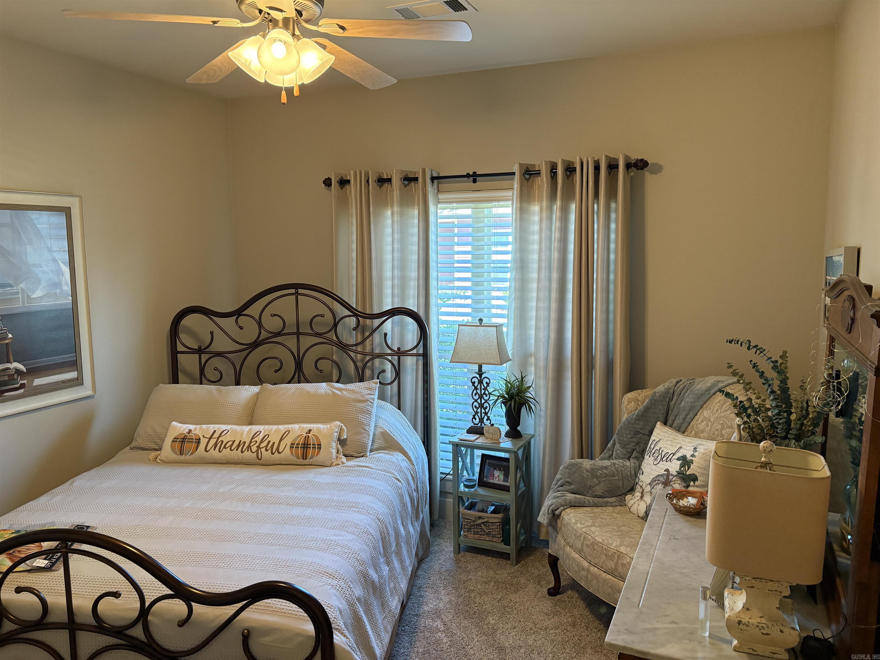 THE COVE - Residential