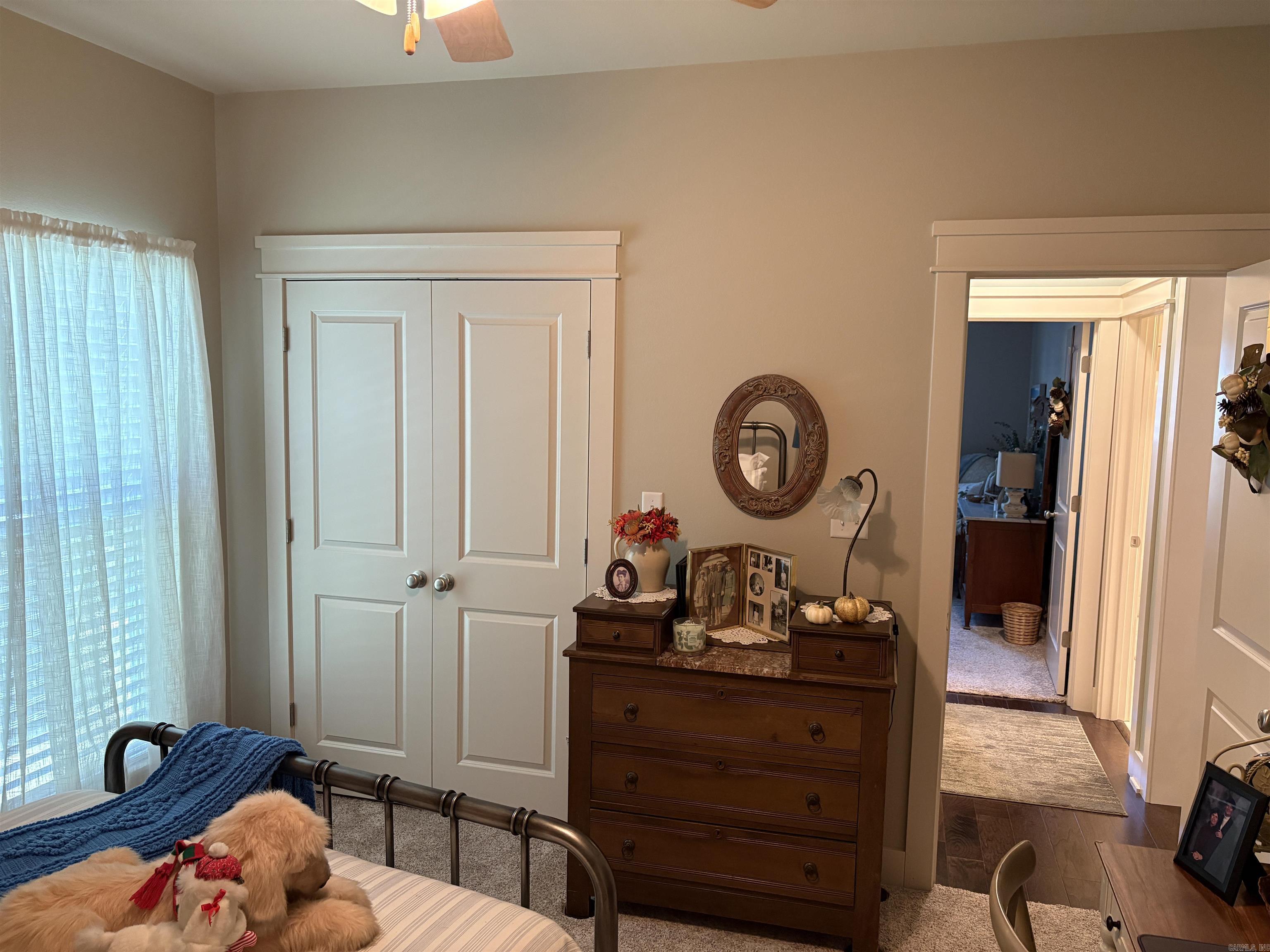 THE COVE - Residential