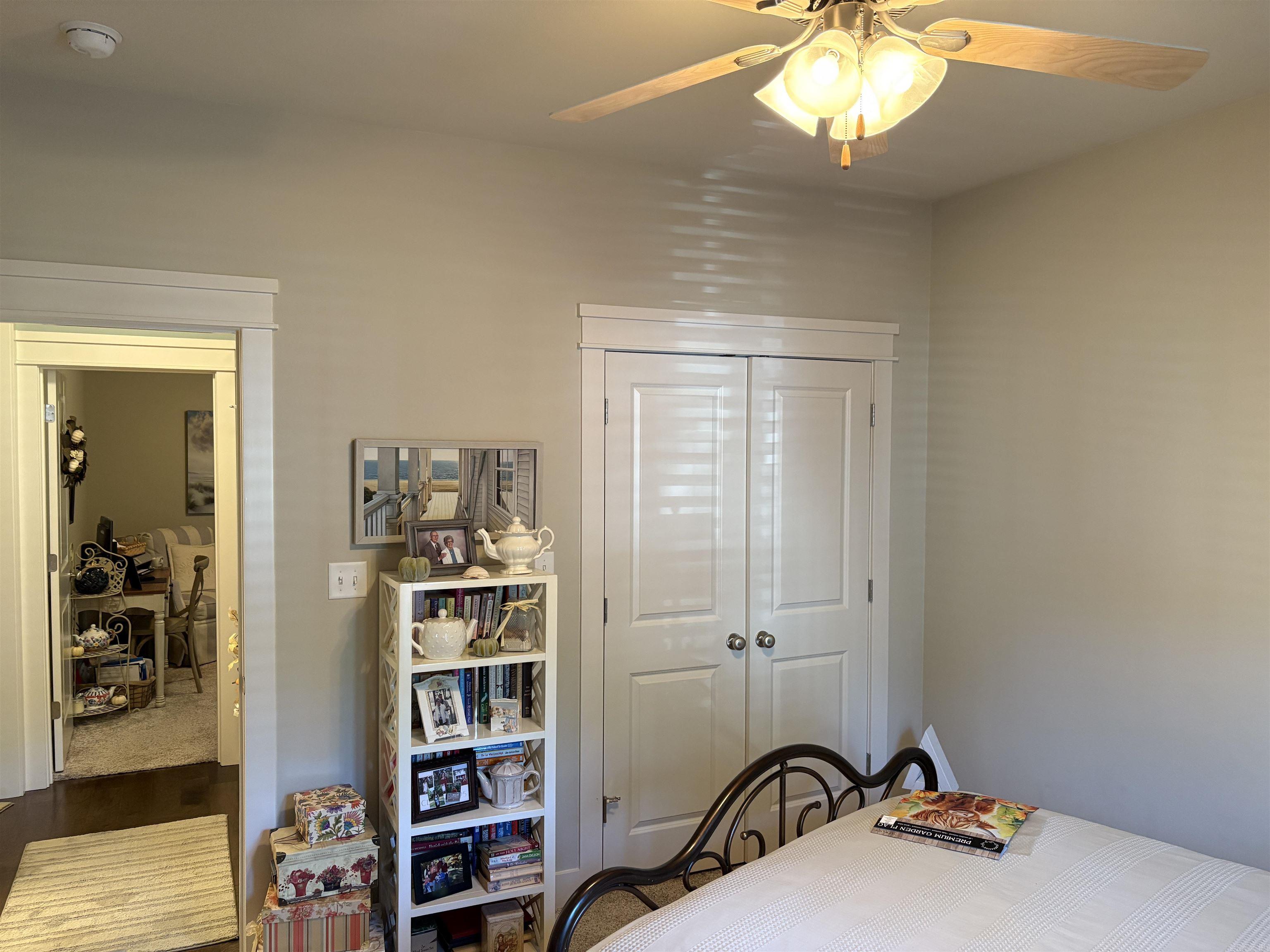 THE COVE - Residential