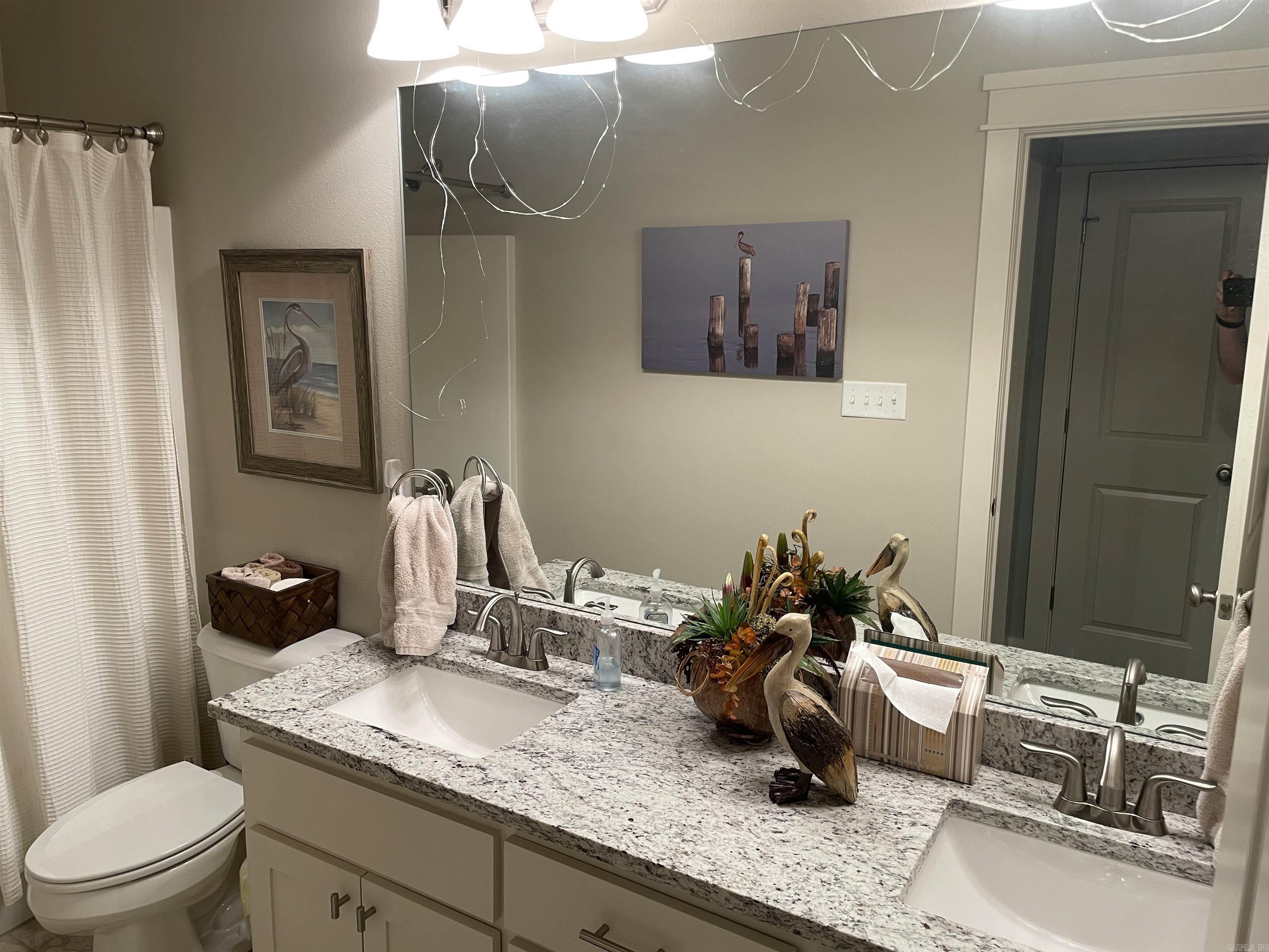 THE COVE - Residential