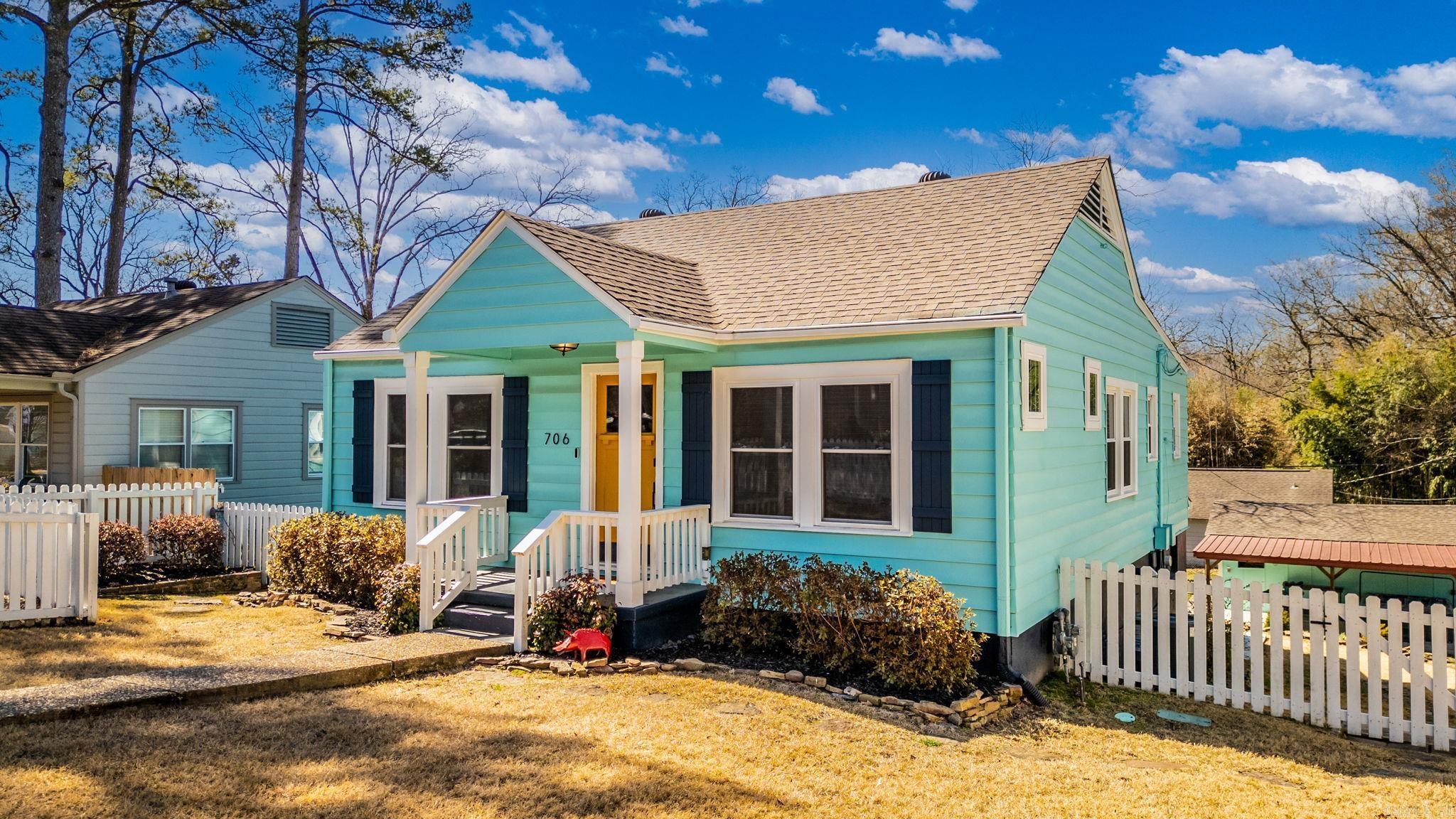 LINCOLN PARK - Residential