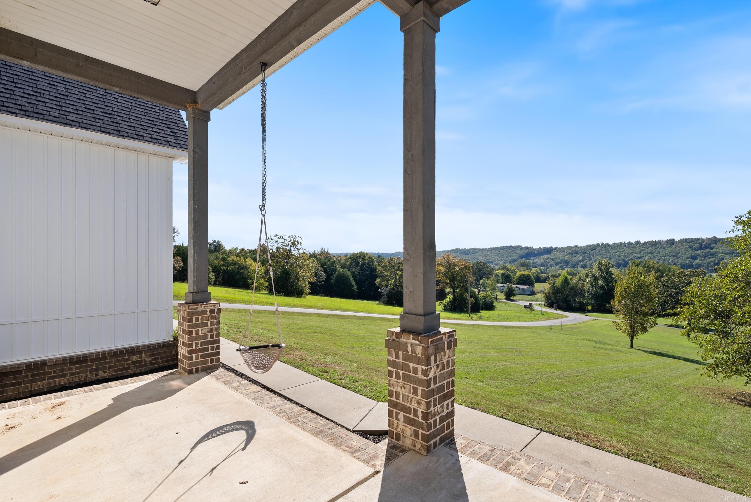 CASTLEPINES - Residential