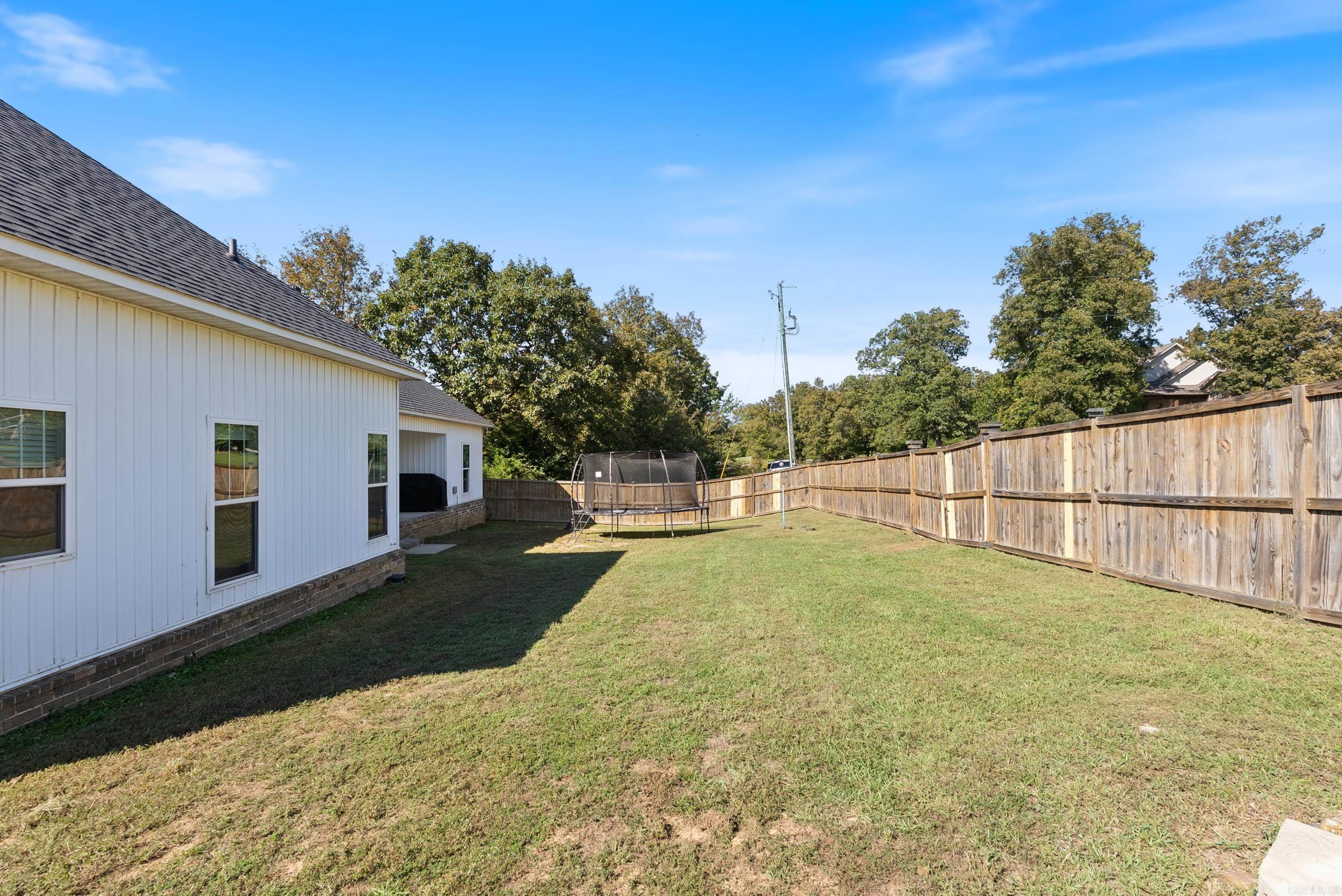 CASTLEPINES - Residential