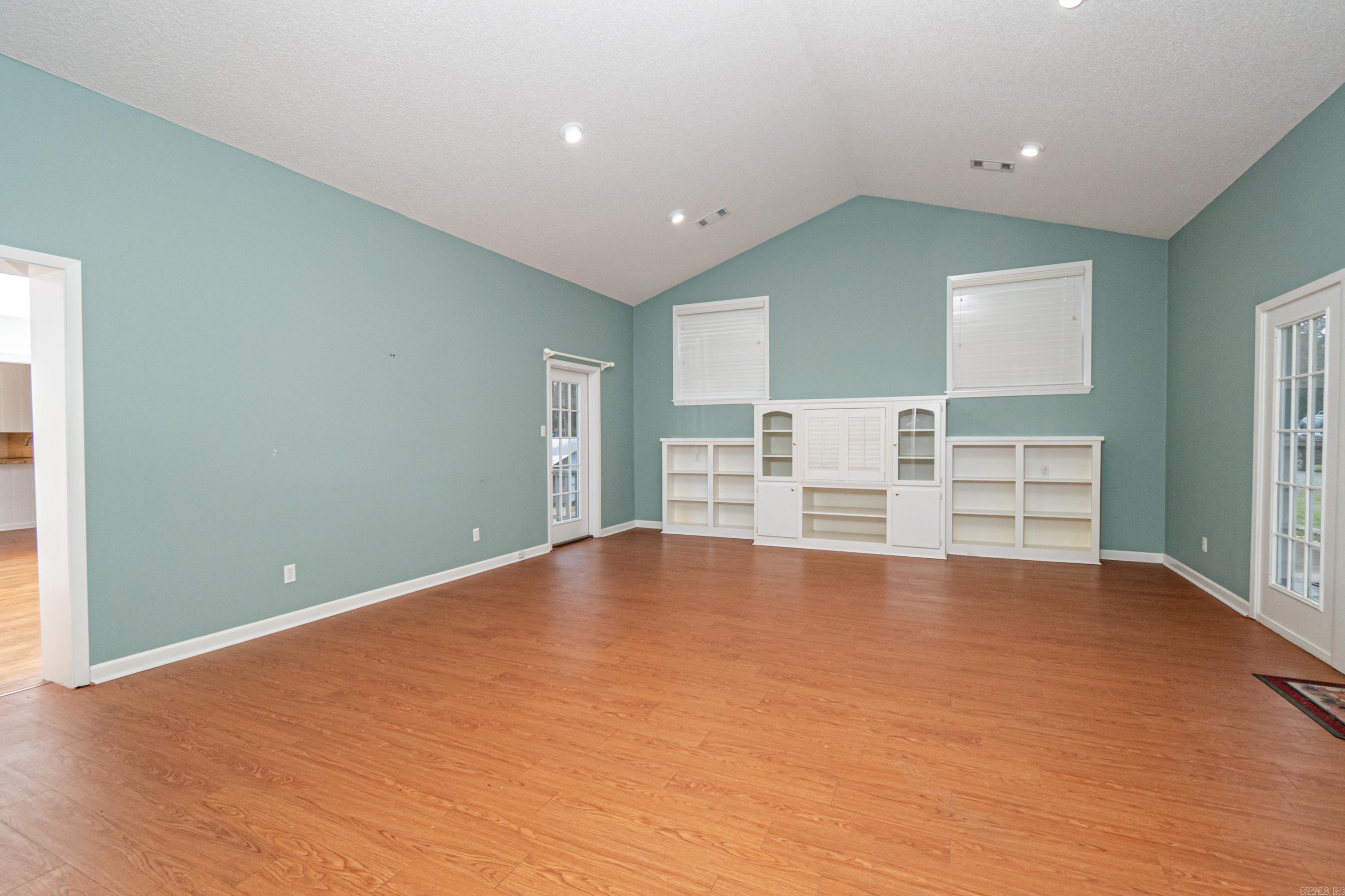 Metes & Bounds - Residential