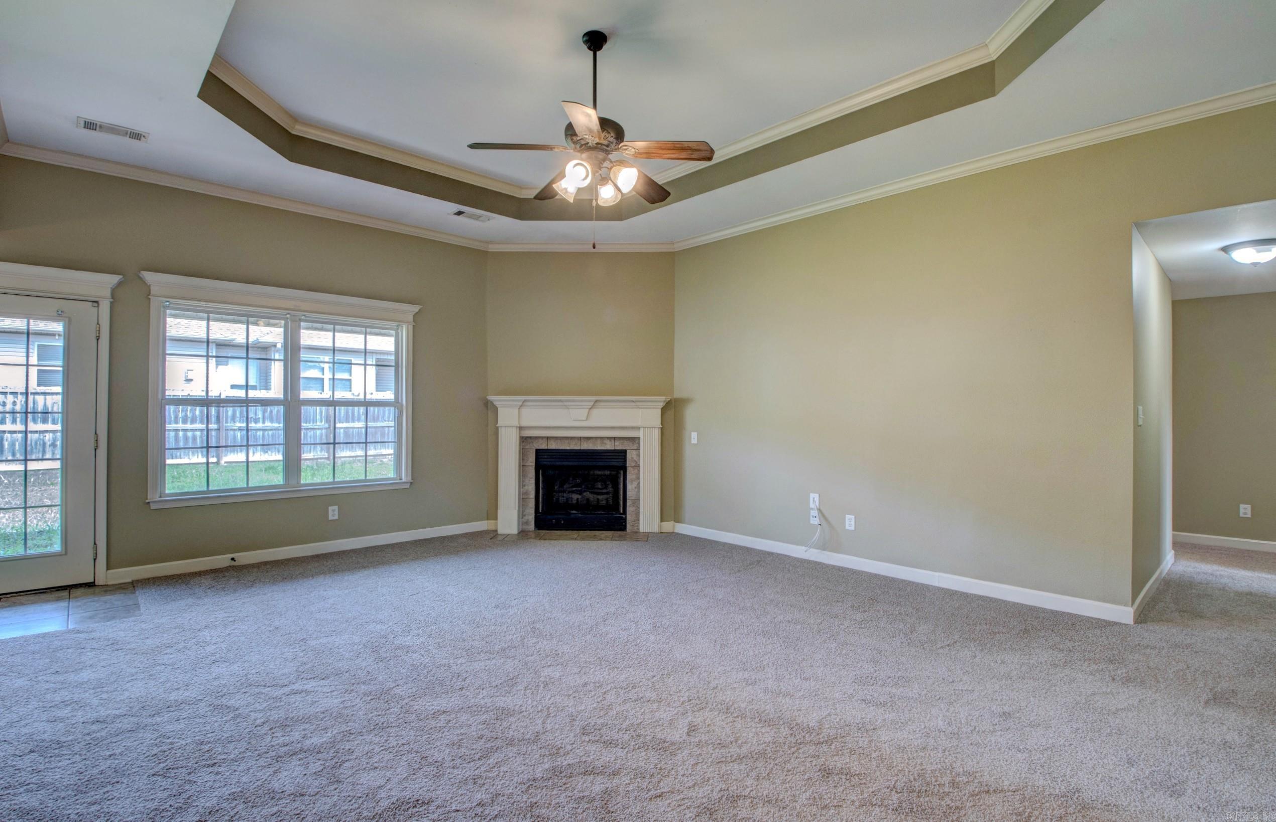 THE OAKS - Residential