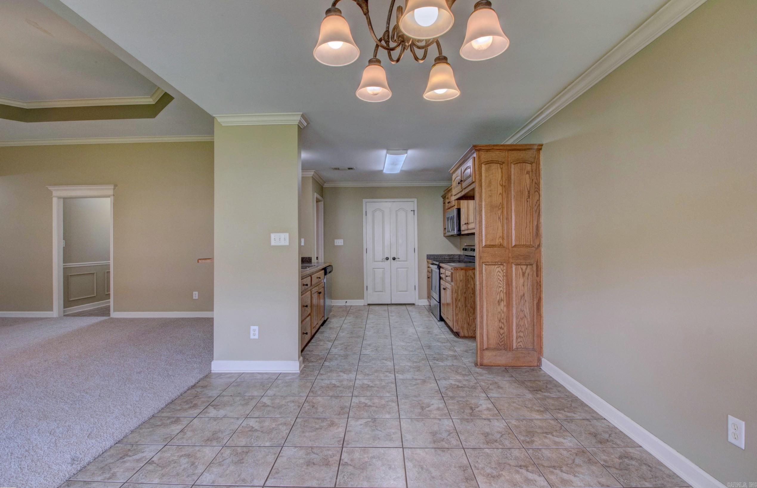 THE OAKS - Residential