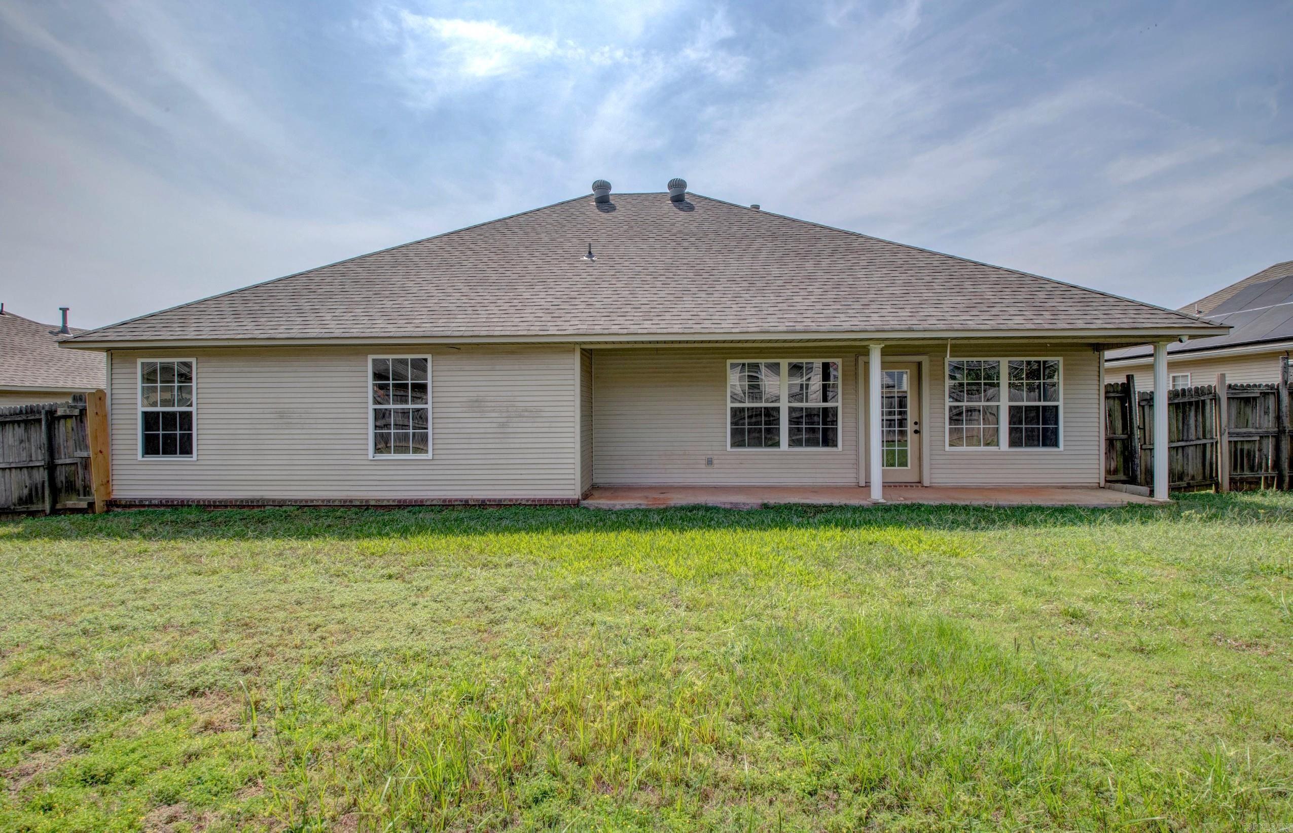 THE OAKS - Residential