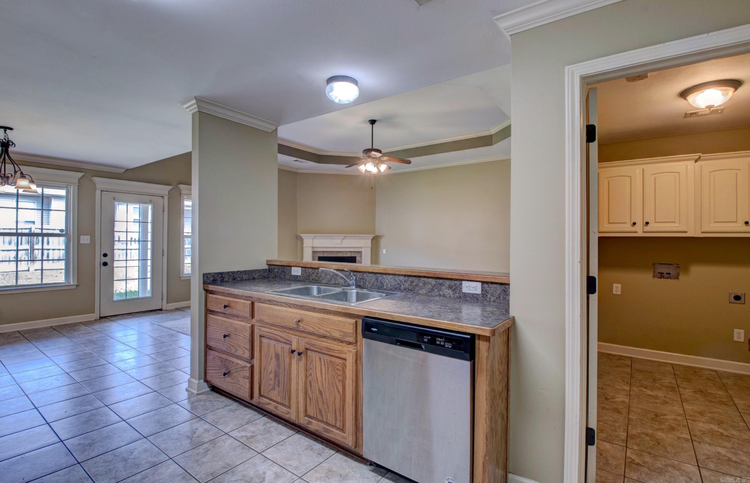 THE OAKS - Residential