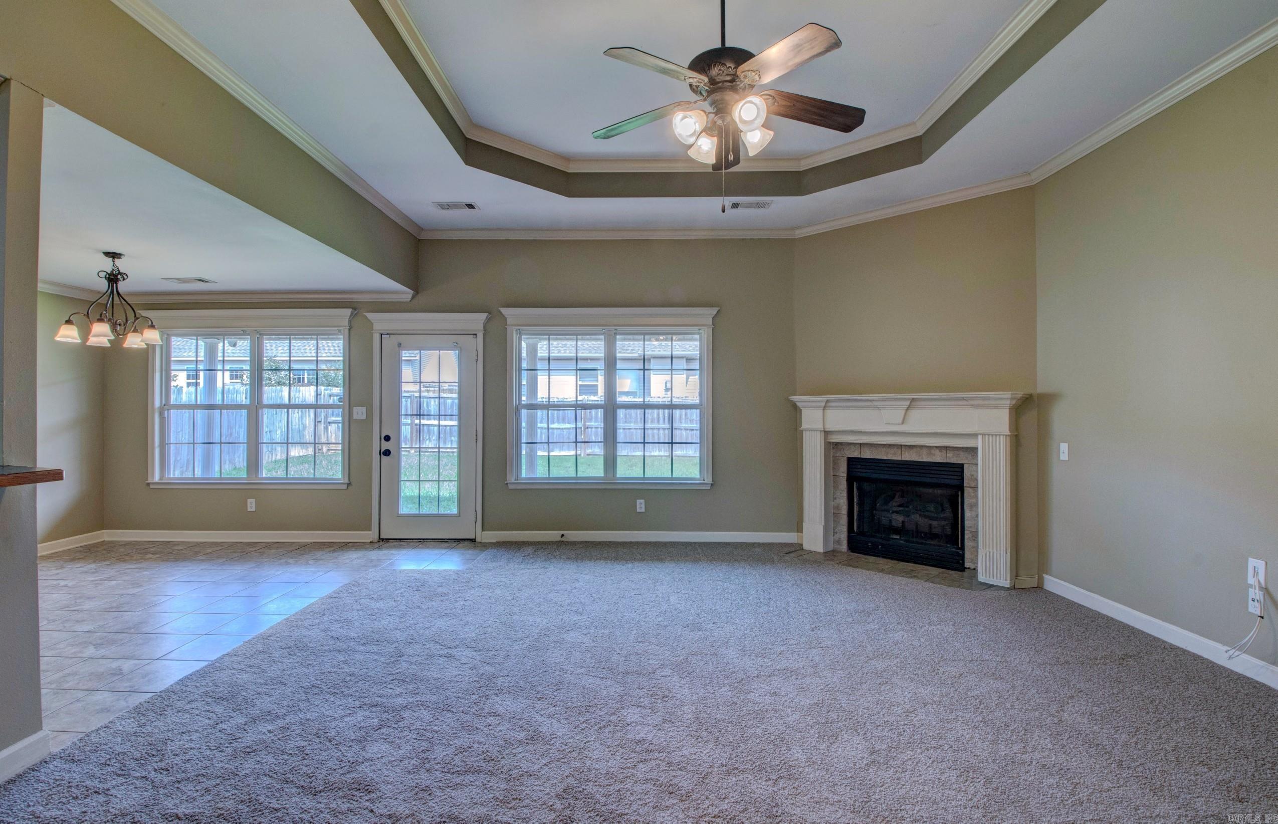 THE OAKS - Residential