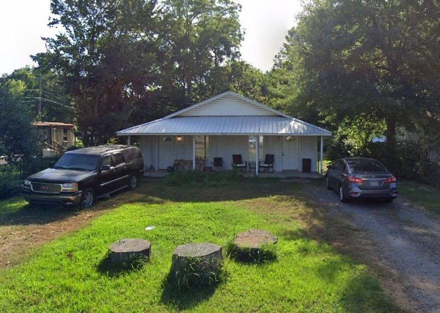 Affordable and fully occupied duplex to add to your portfolio. 2 bed 1 bath each side with good rental history. Separately metered, tenants pay all utilities. Photos are from before the last tenant moved in.