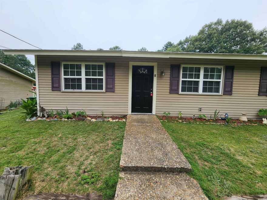 This cozy apartment features 2 bedrooms and 1 bathroom, perfect for those seeking a comfortable living space. The kitchen comes equipped with a refrigerator and stove, making meal preparation a breeze. Step outside onto the covered patio and enjoy the fresh air. Located in a convenient area, this apartment is ideal for those looking for a simple yet functional living space. Don't miss out on the opportunity to make this apartment your new home!