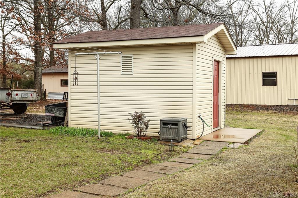 ROCKWOOD ESTATES - Residential