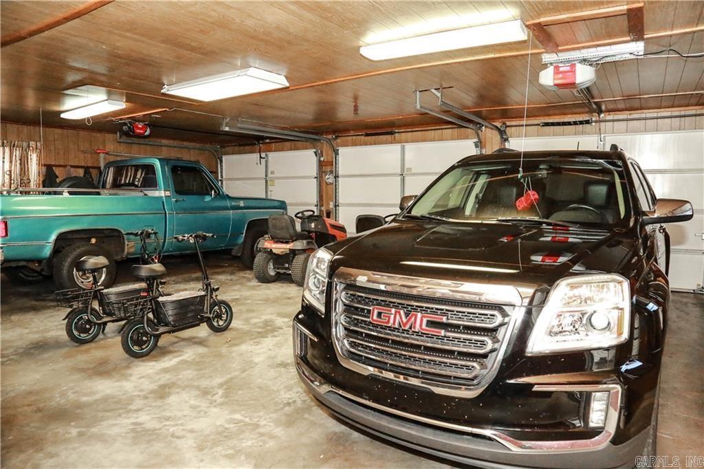 ROCKWOOD ESTATES - Residential