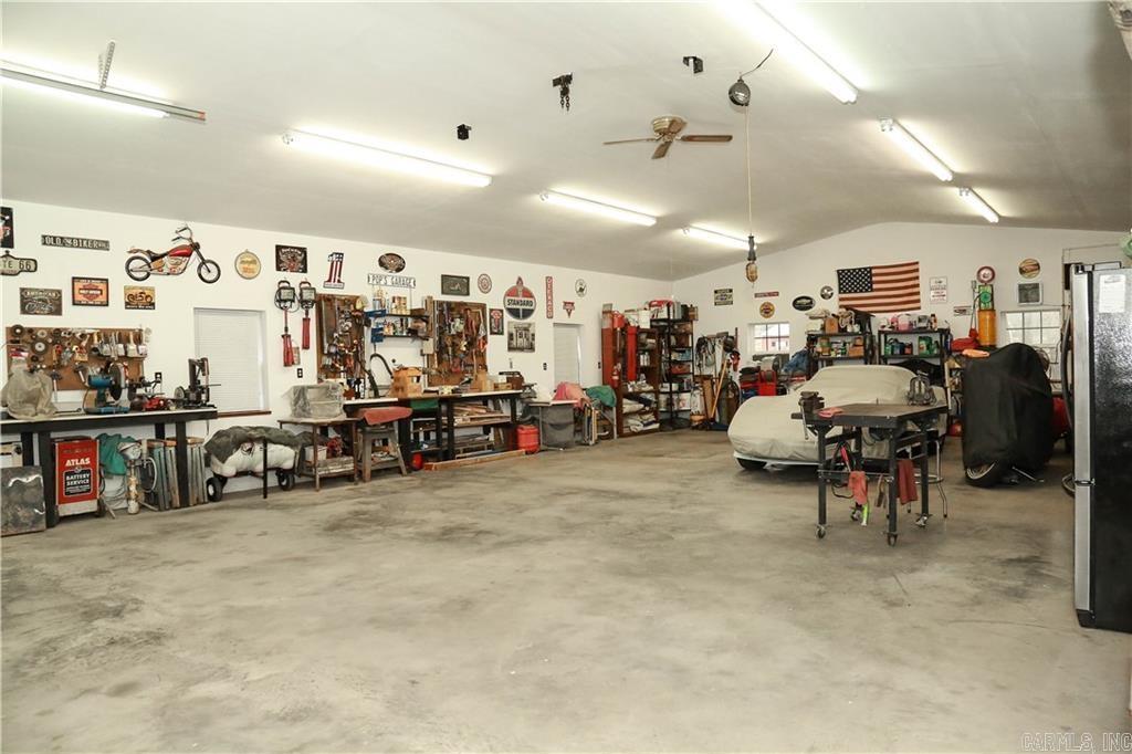 ROCKWOOD ESTATES - Residential