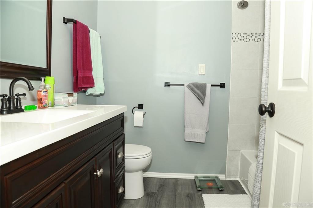 ROCKWOOD ESTATES - Residential