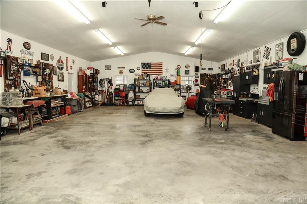 ROCKWOOD ESTATES - Residential