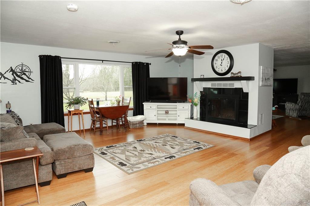 ROCKWOOD ESTATES - Residential