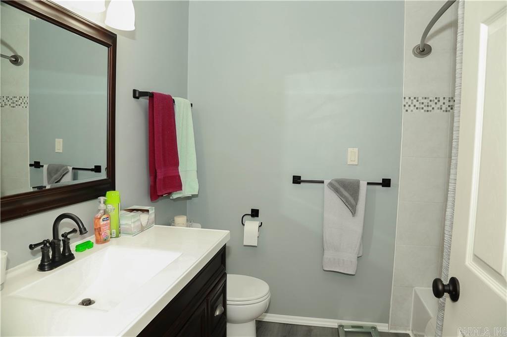 ROCKWOOD ESTATES - Residential