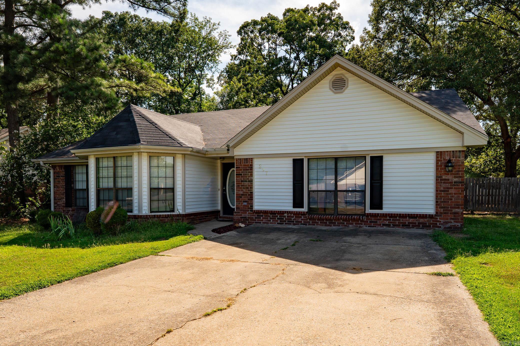 Pickwicket Corner - Residential