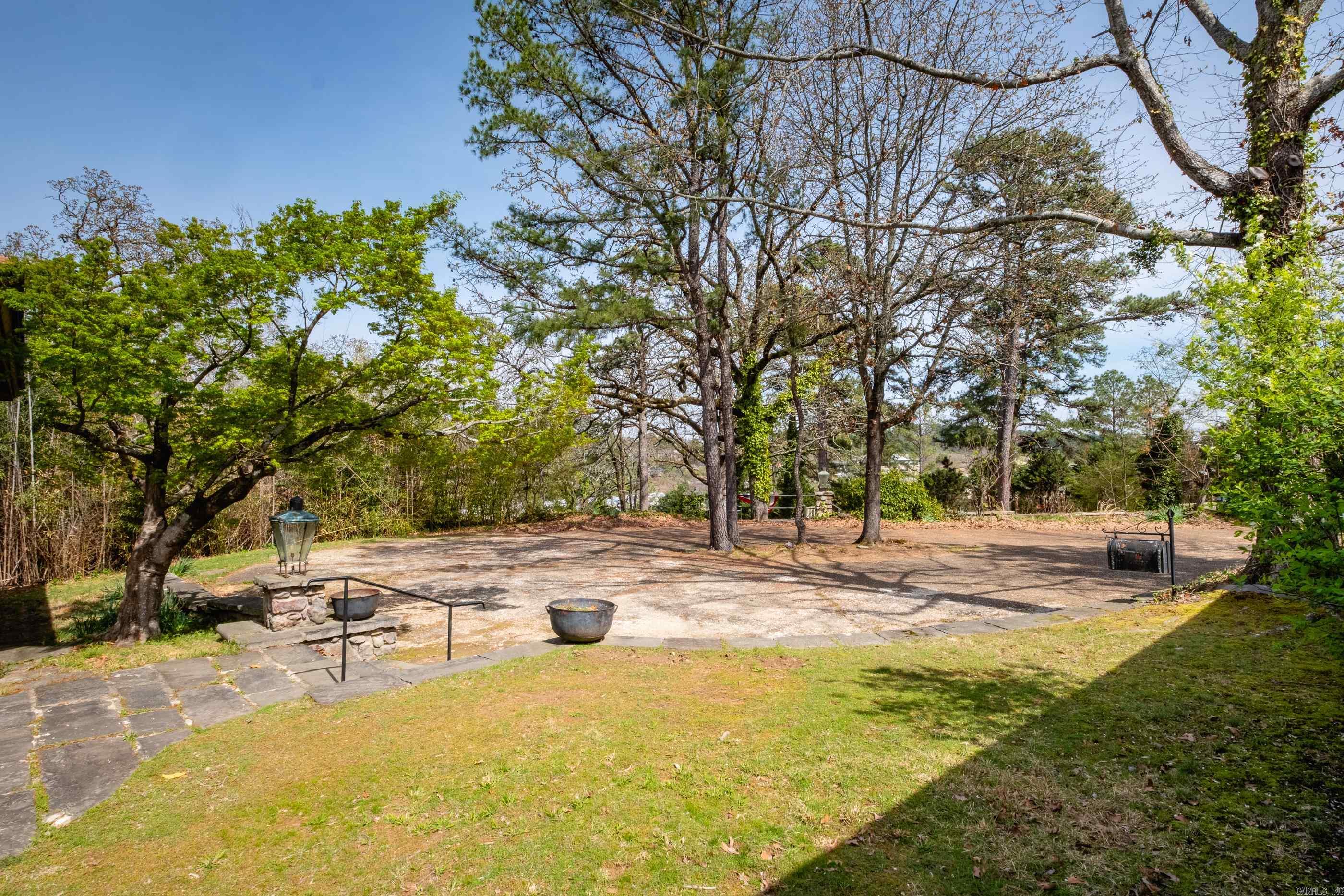 WOODLAND HEIGHTS SUB - Residential