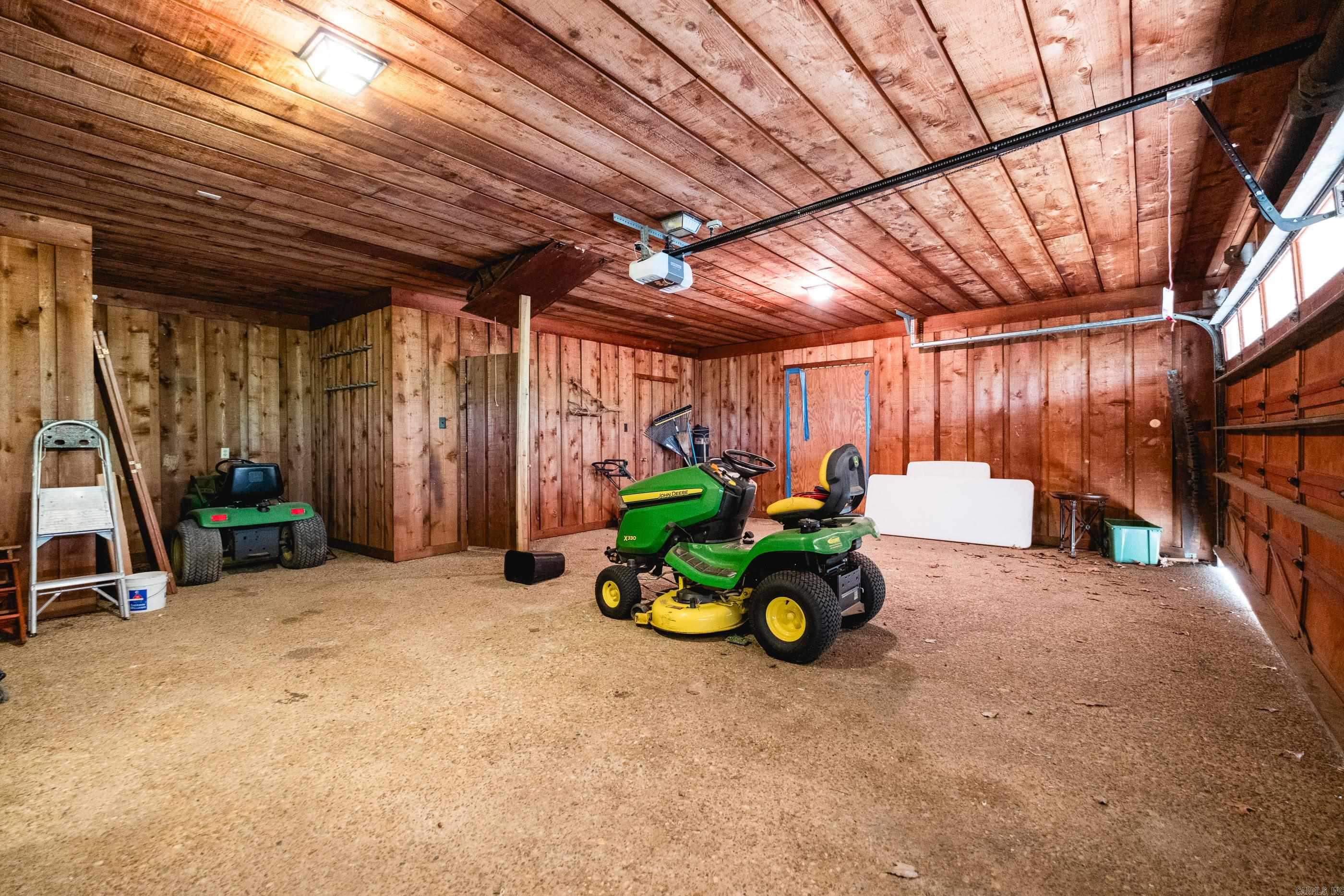 WOODLAND HEIGHTS SUB - Residential