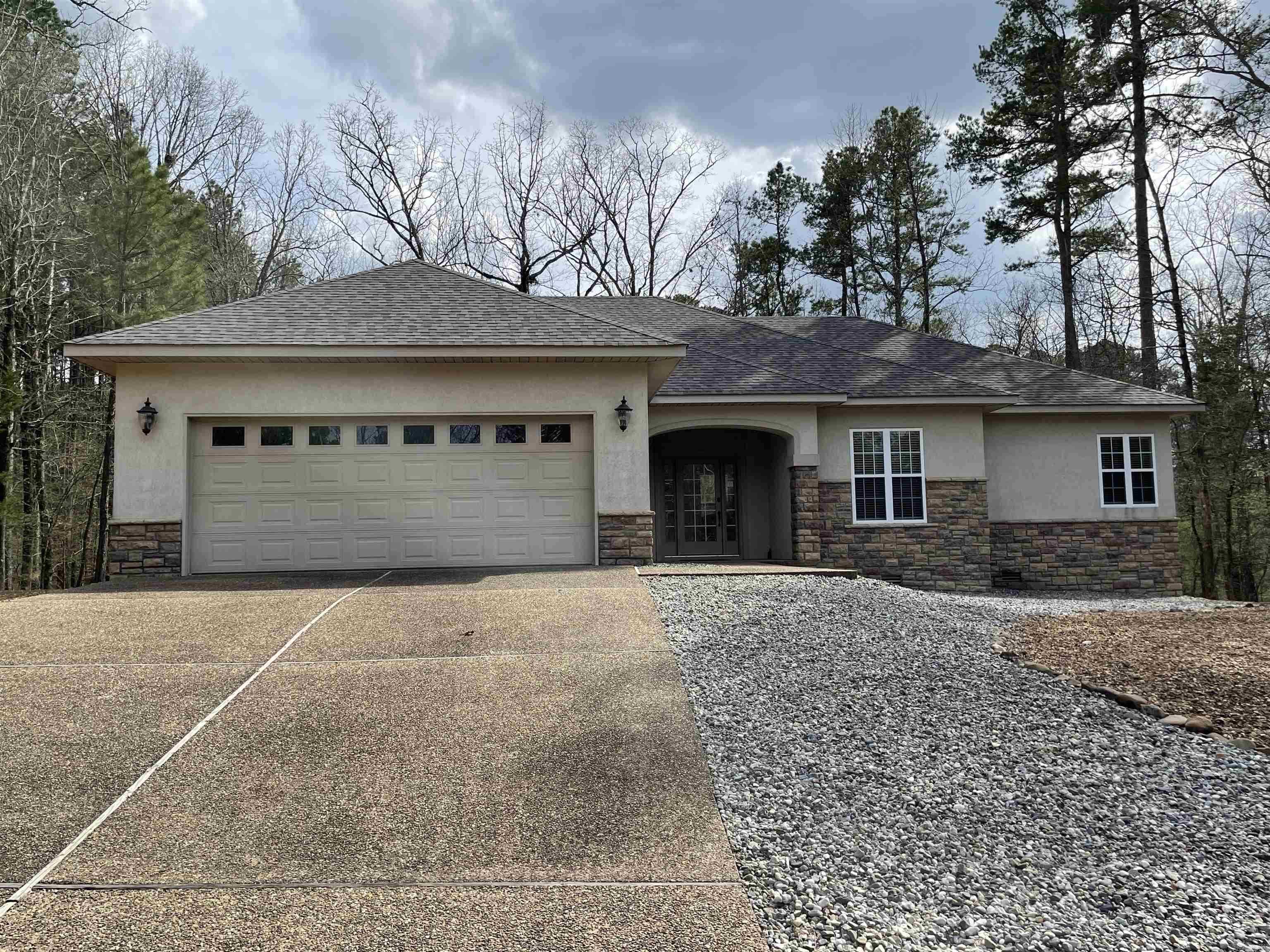 ISABELLA - Residential