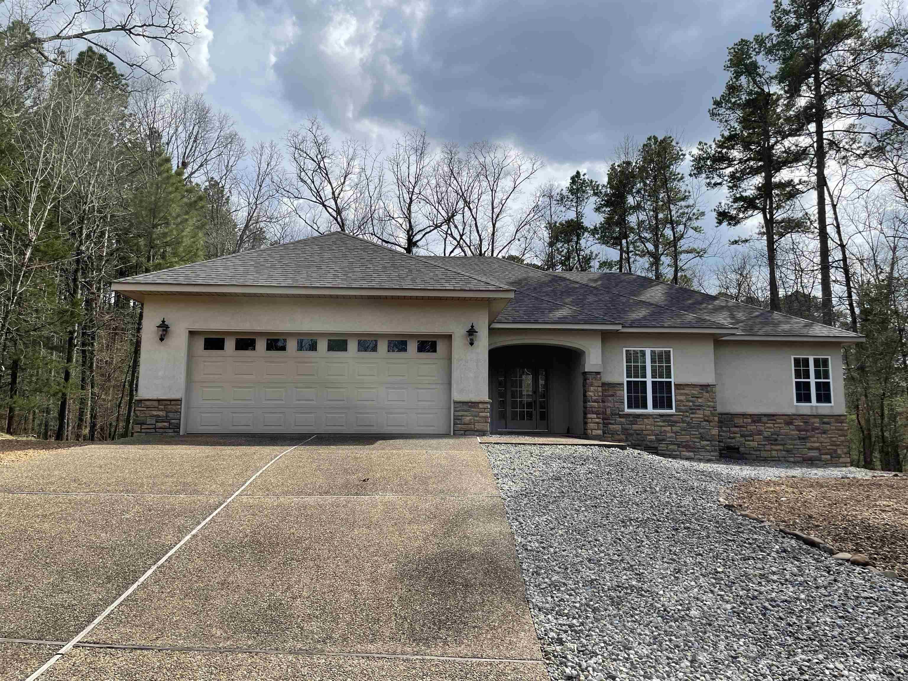 ISABELLA - Residential