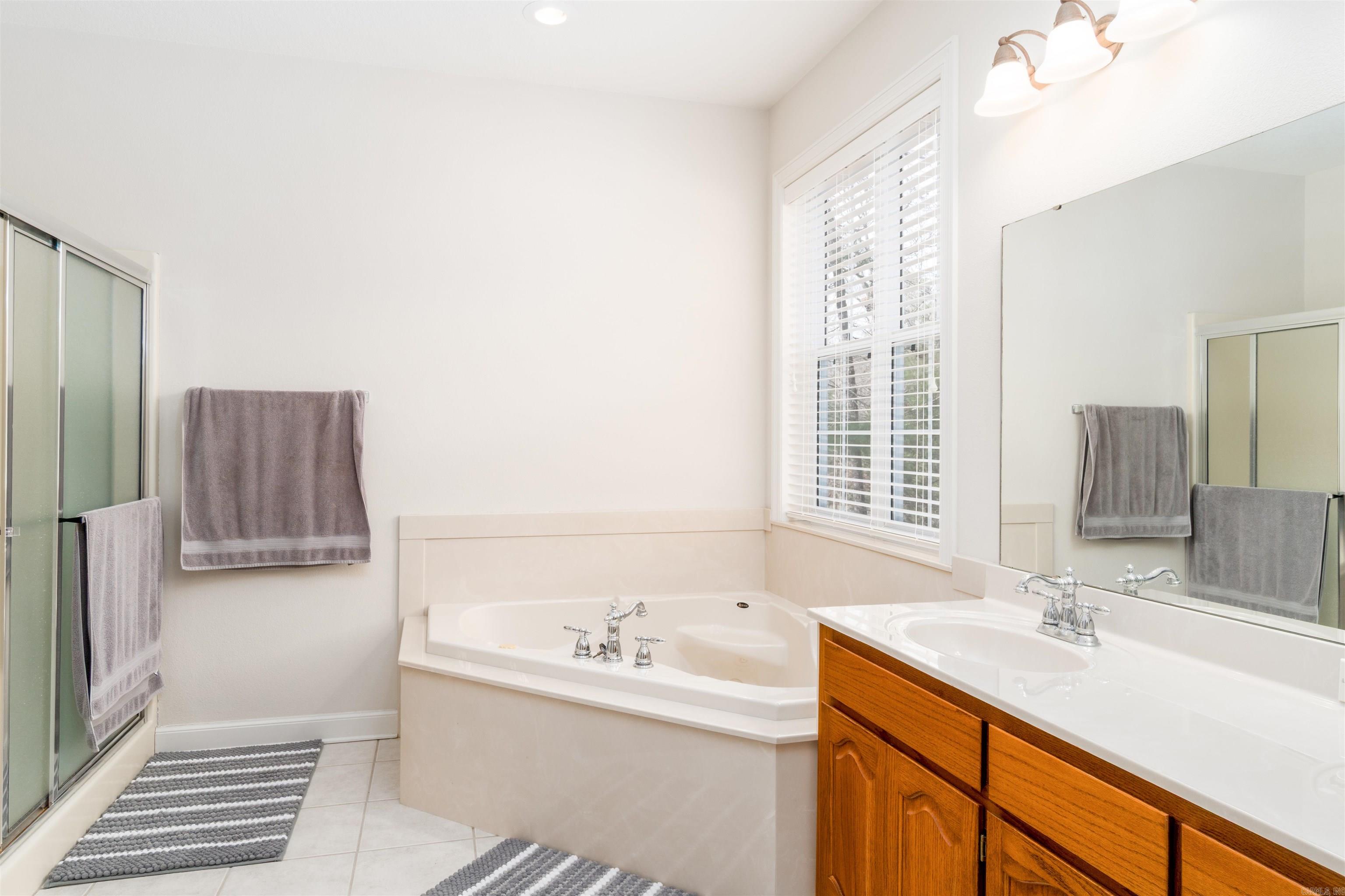 ISABELLA - Residential