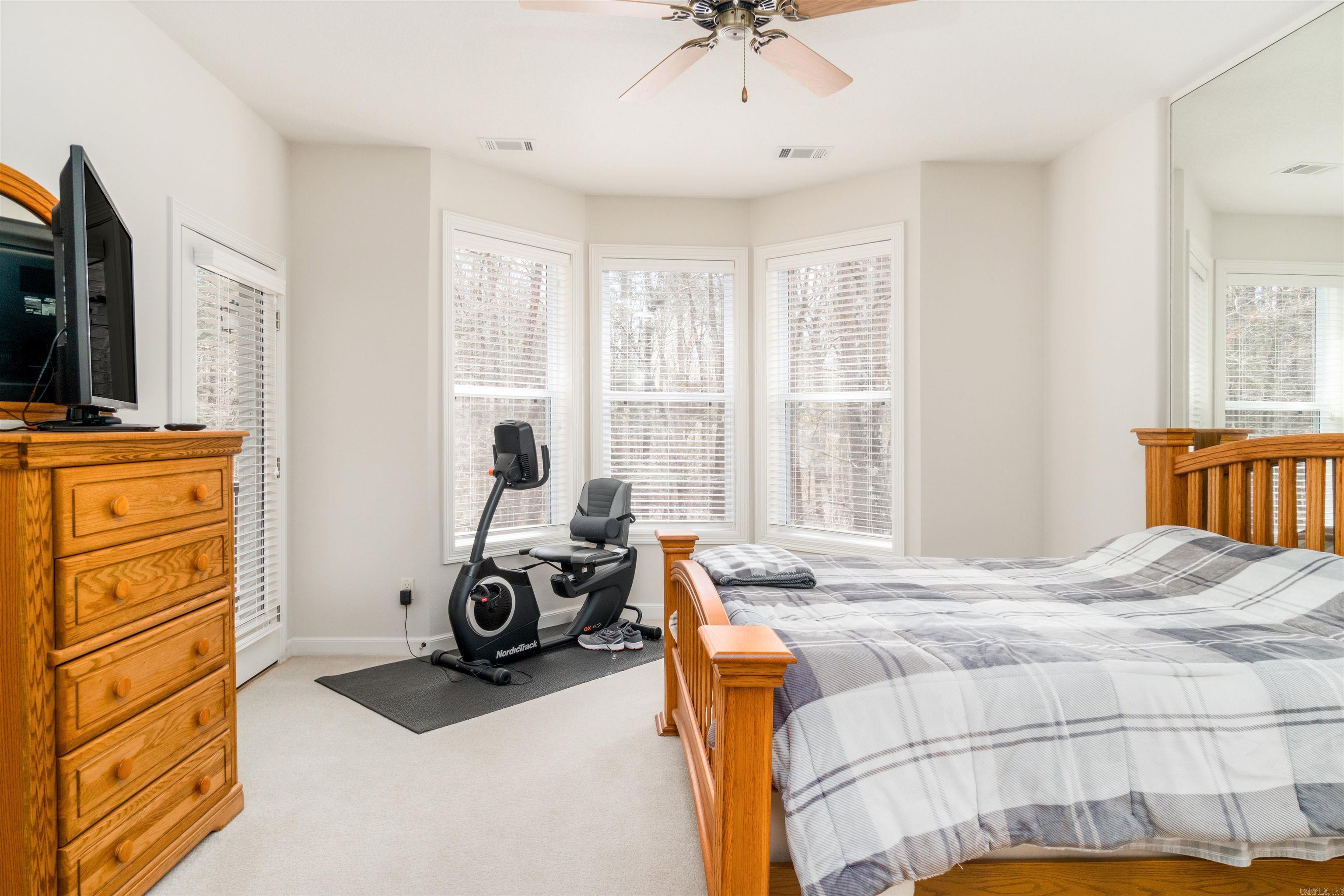 ISABELLA - Residential