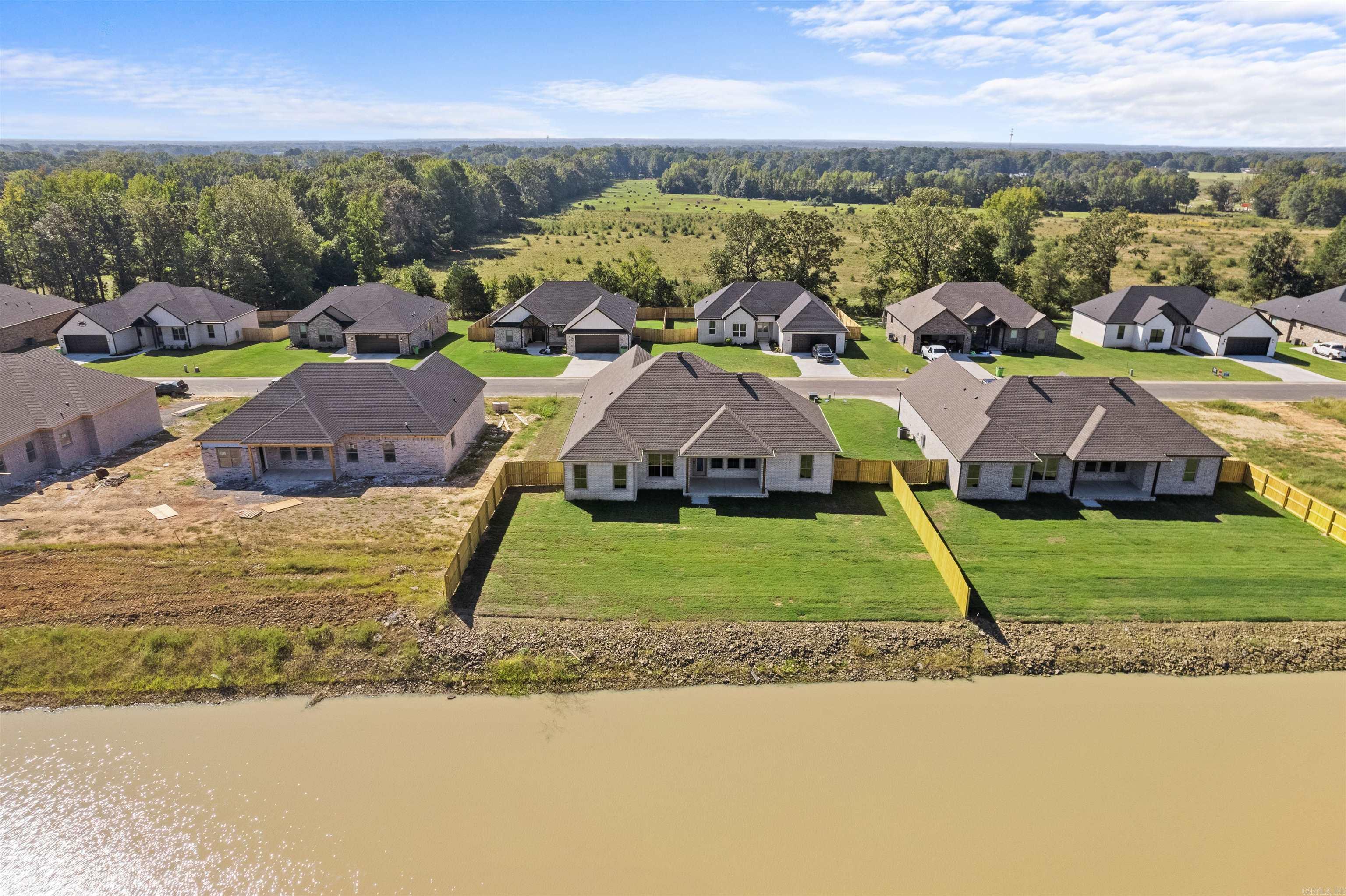 HIDDEN VALLEY ESTATES - Residential