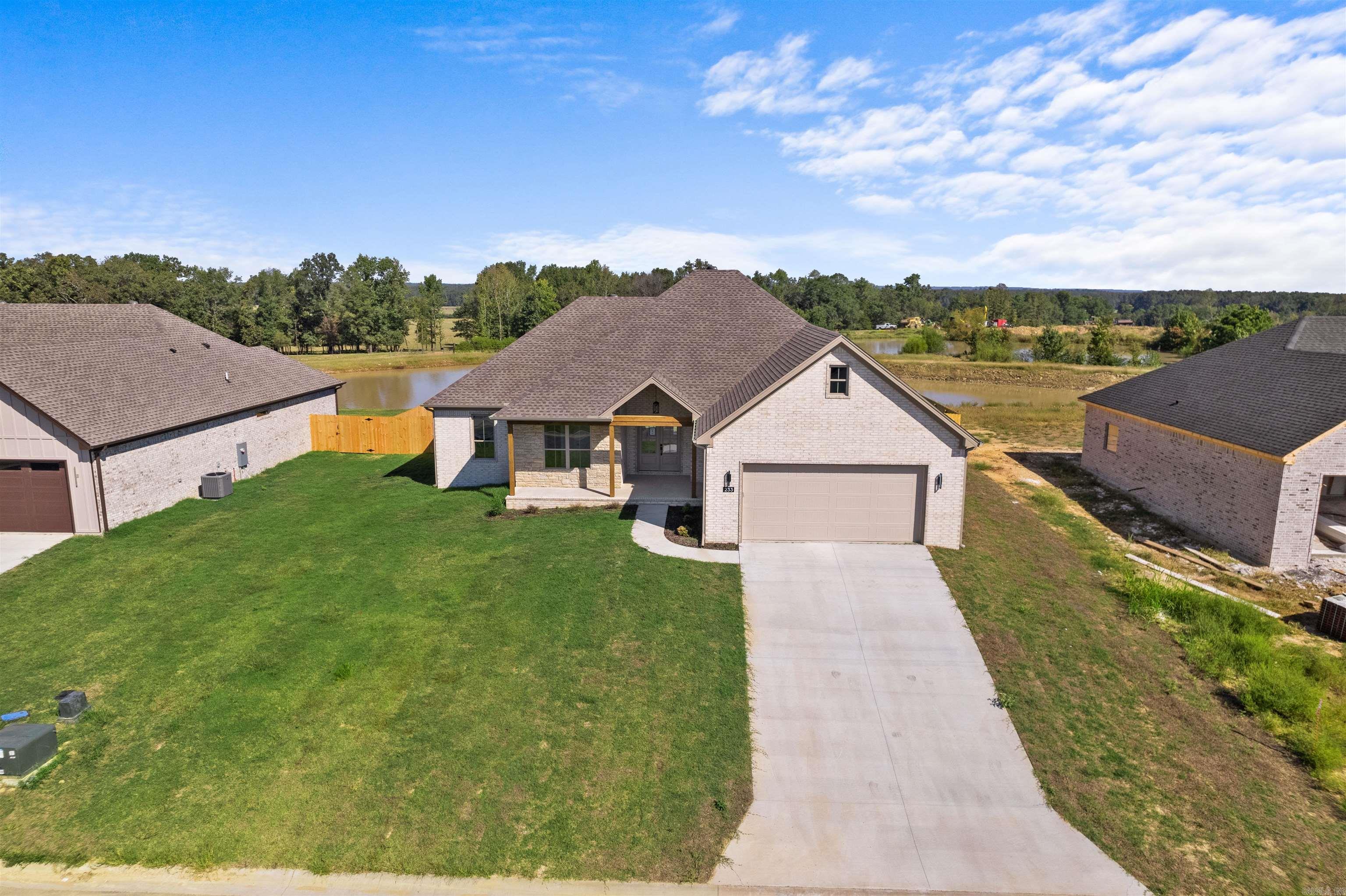 HIDDEN VALLEY ESTATES - Residential