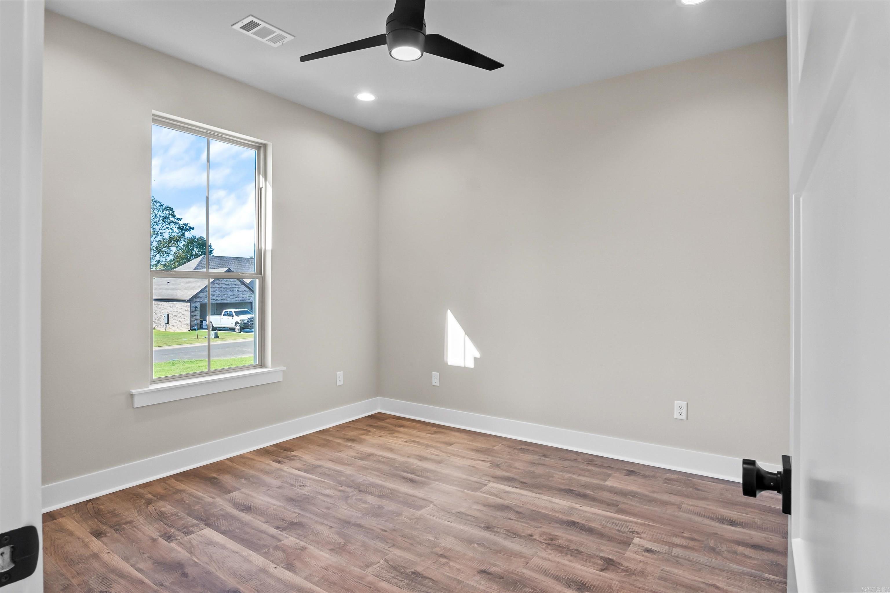 HIDDEN VALLEY ESTATES - Residential