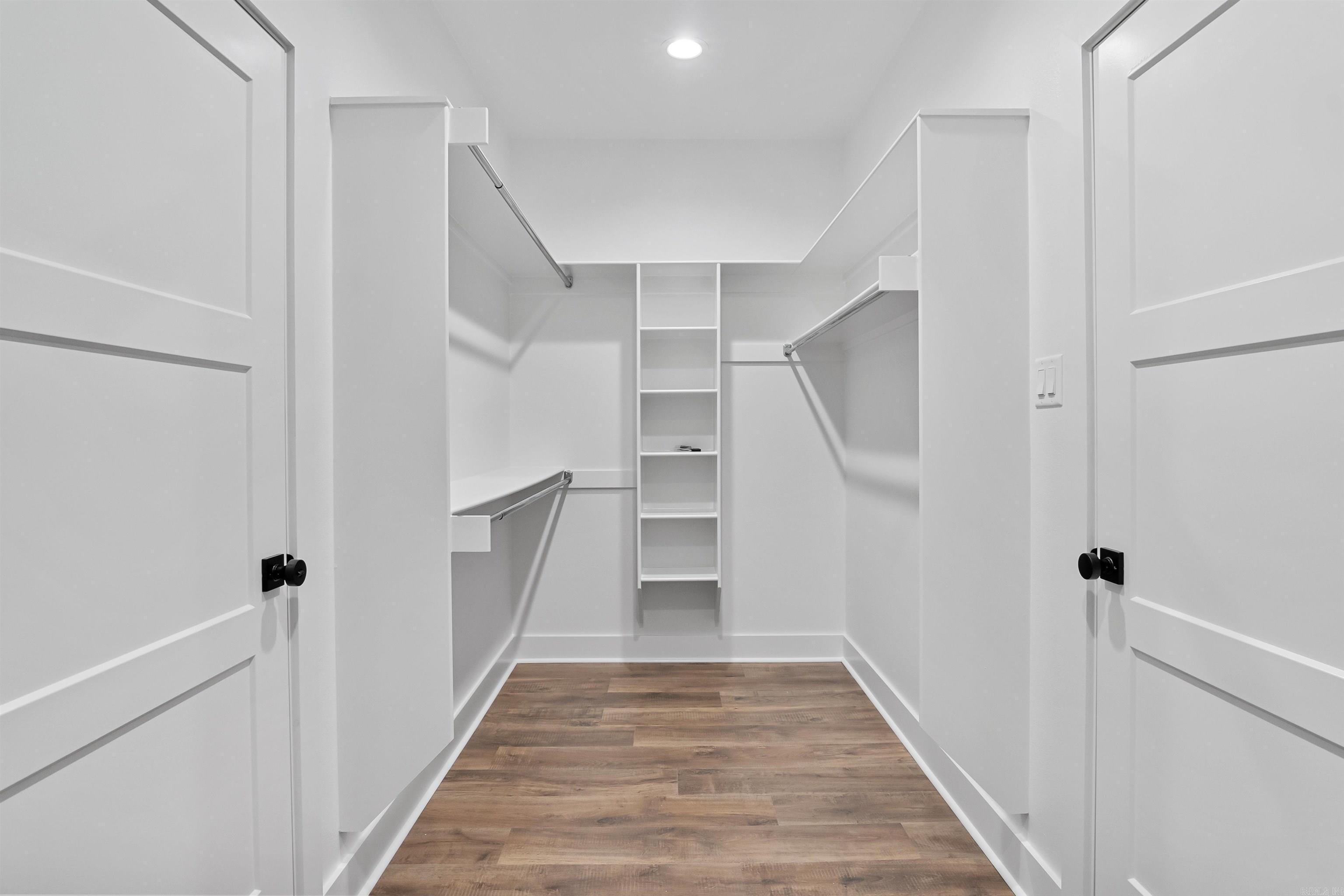 HIDDEN VALLEY ESTATES - Residential