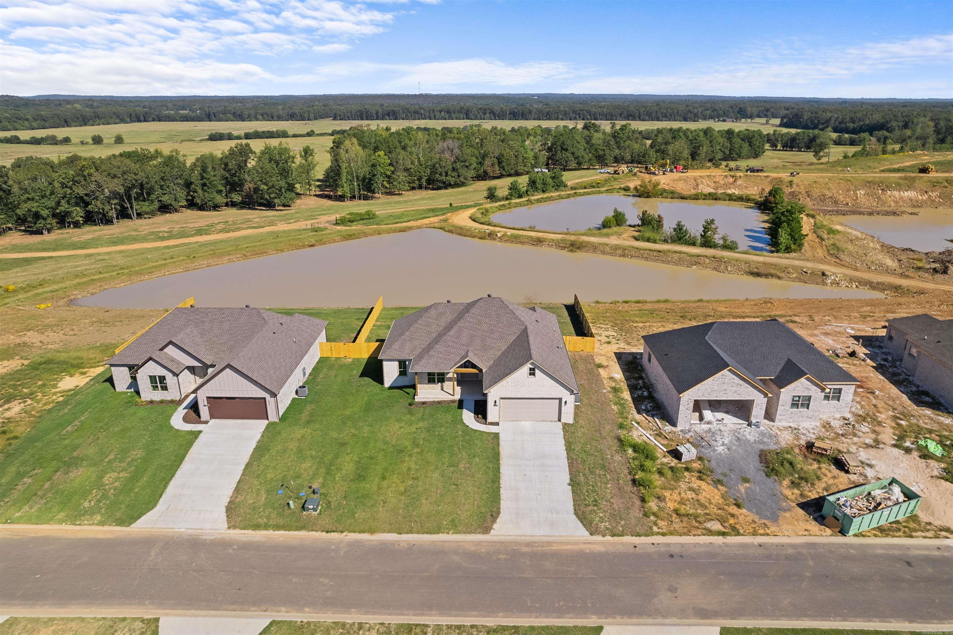 HIDDEN VALLEY ESTATES - Residential