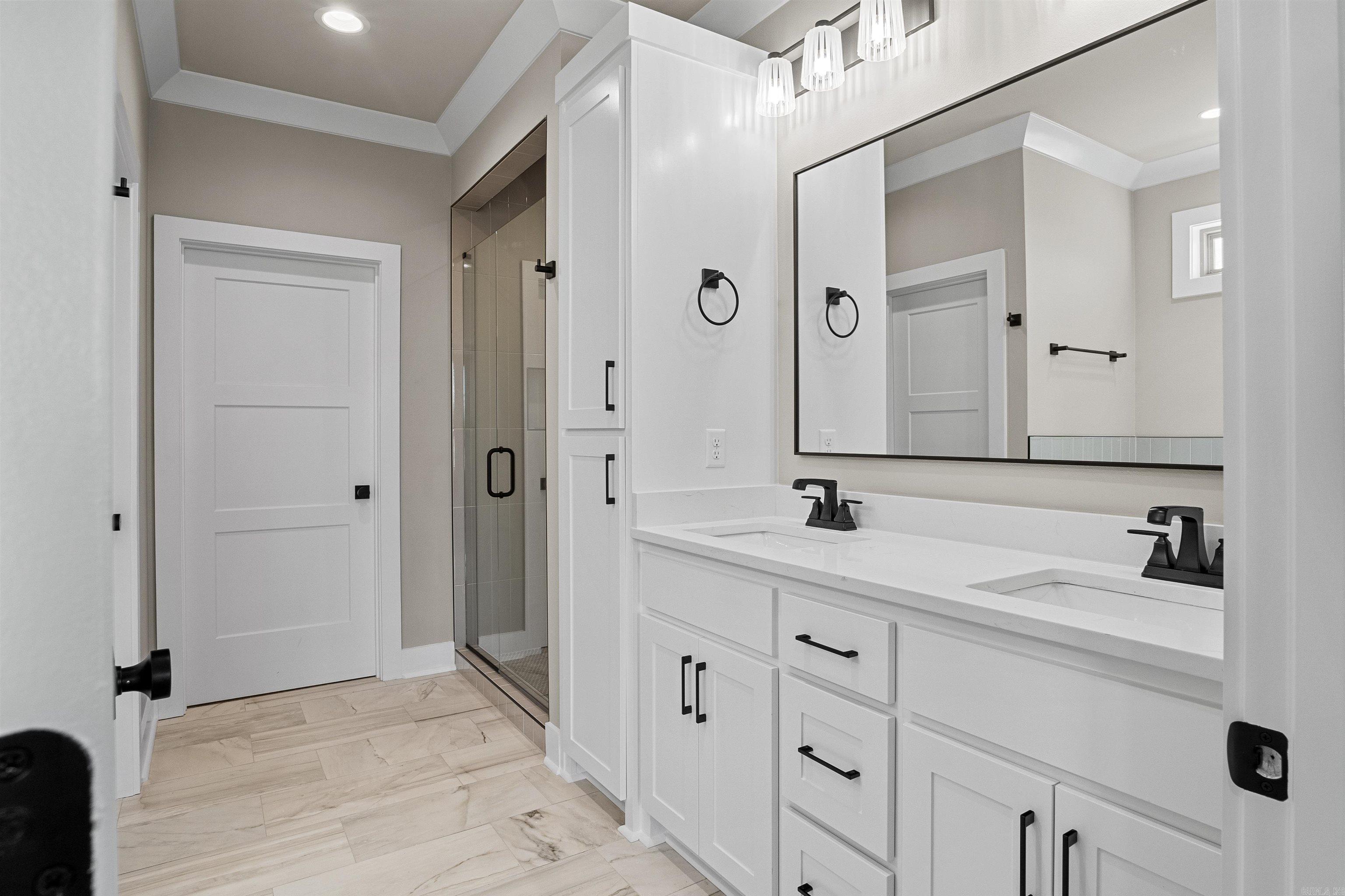 HIDDEN VALLEY ESTATES - Residential