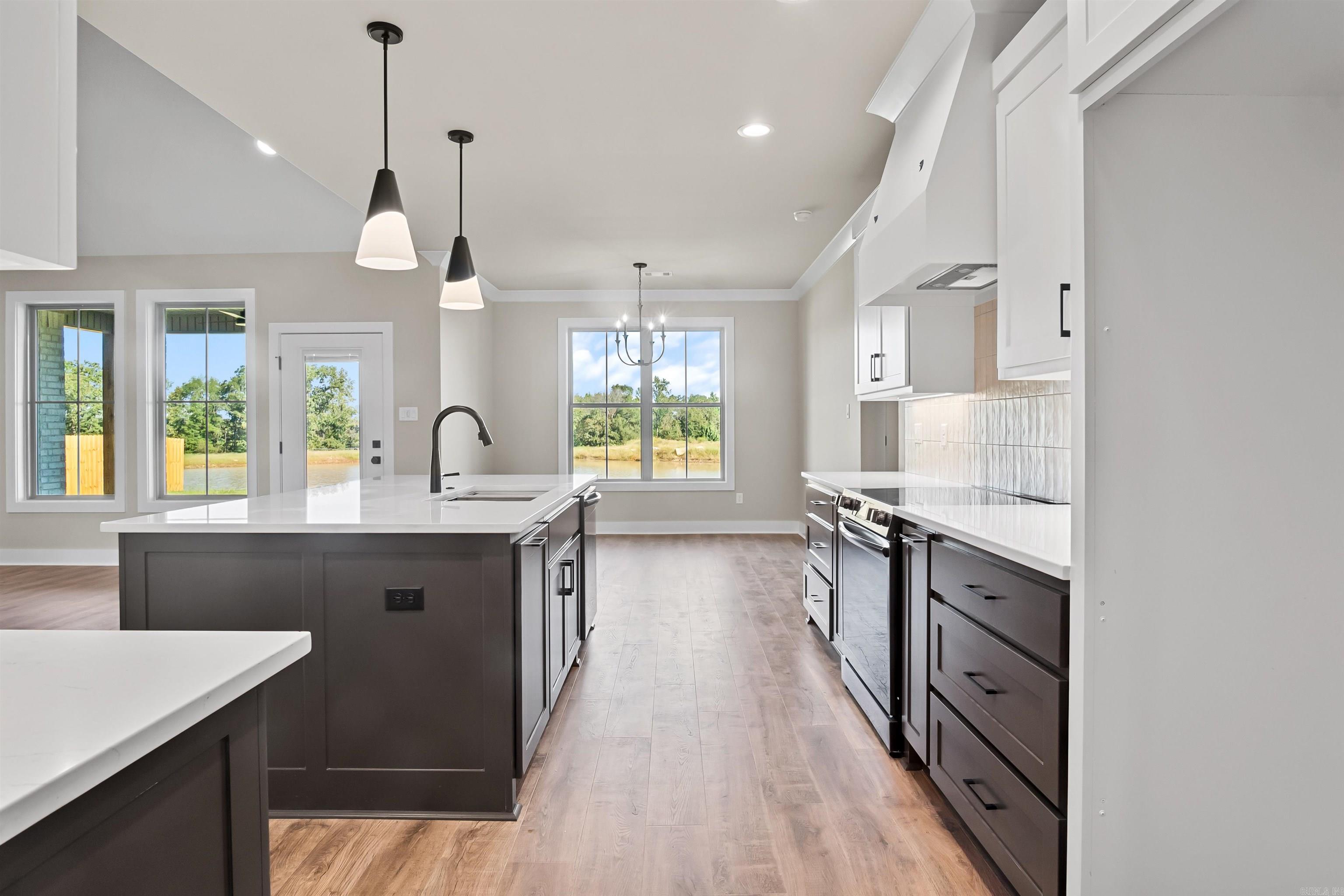 HIDDEN VALLEY ESTATES - Residential