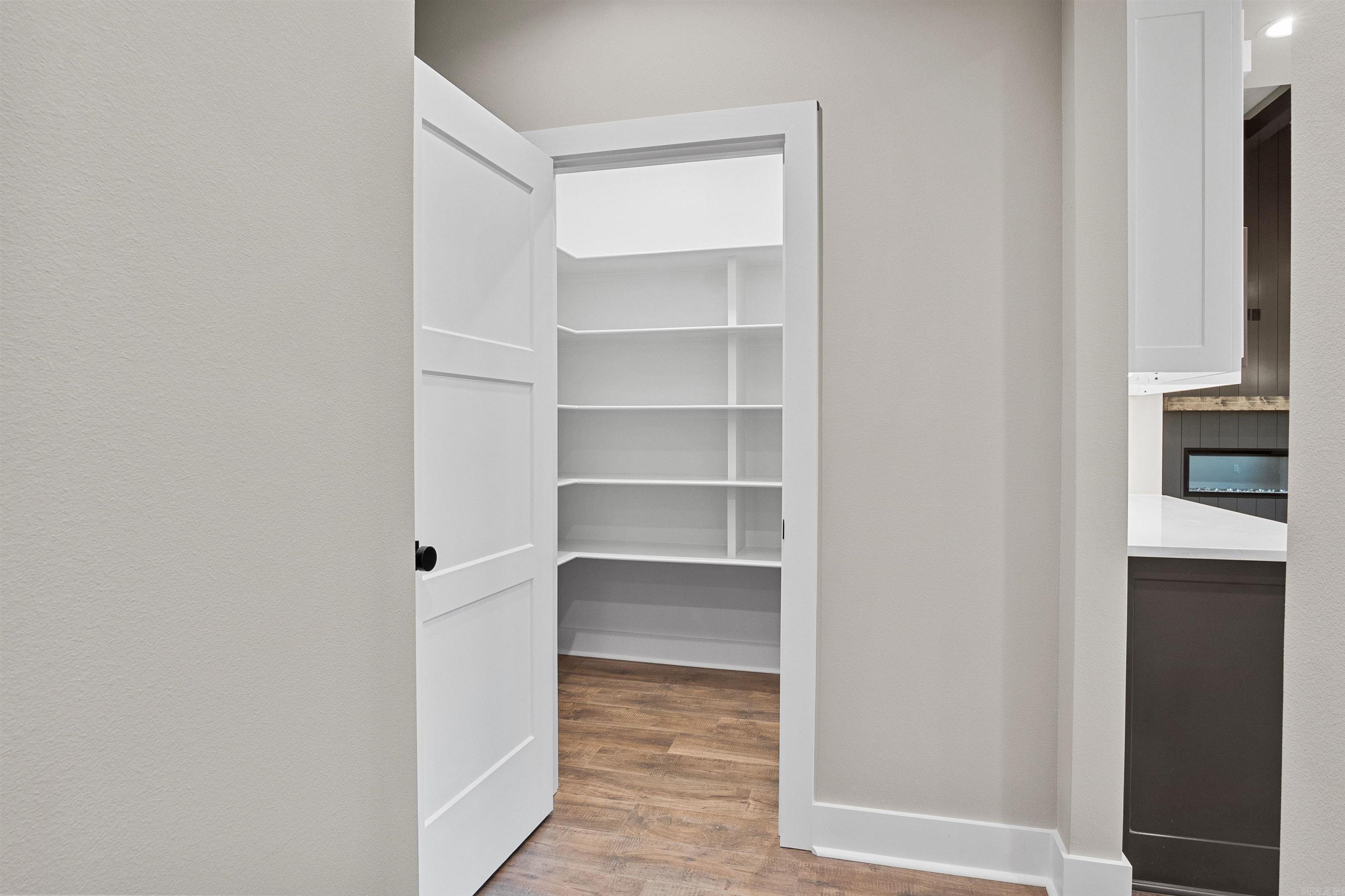 HIDDEN VALLEY ESTATES - Residential