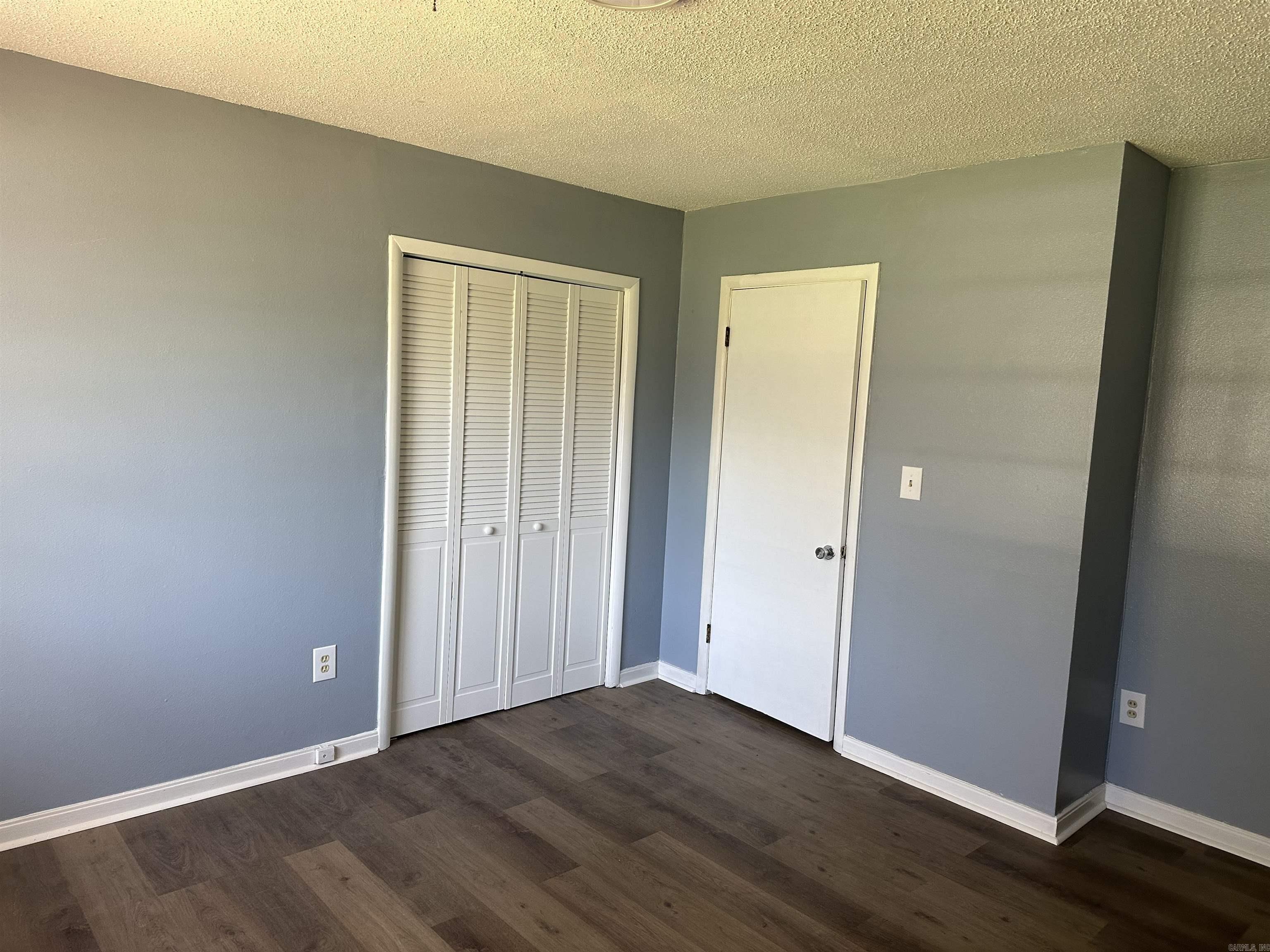 BELMONT - Residential