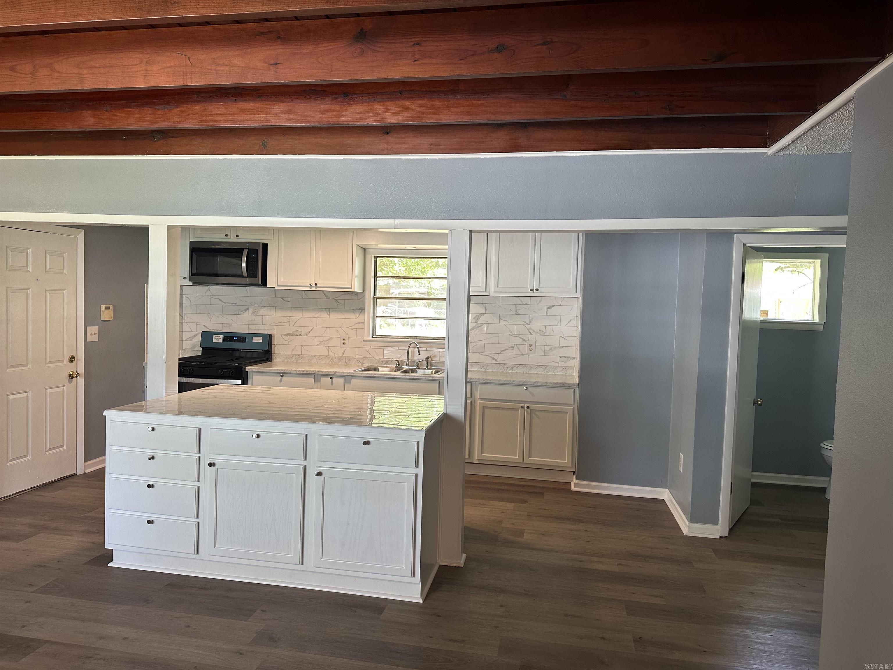 BELMONT - Residential