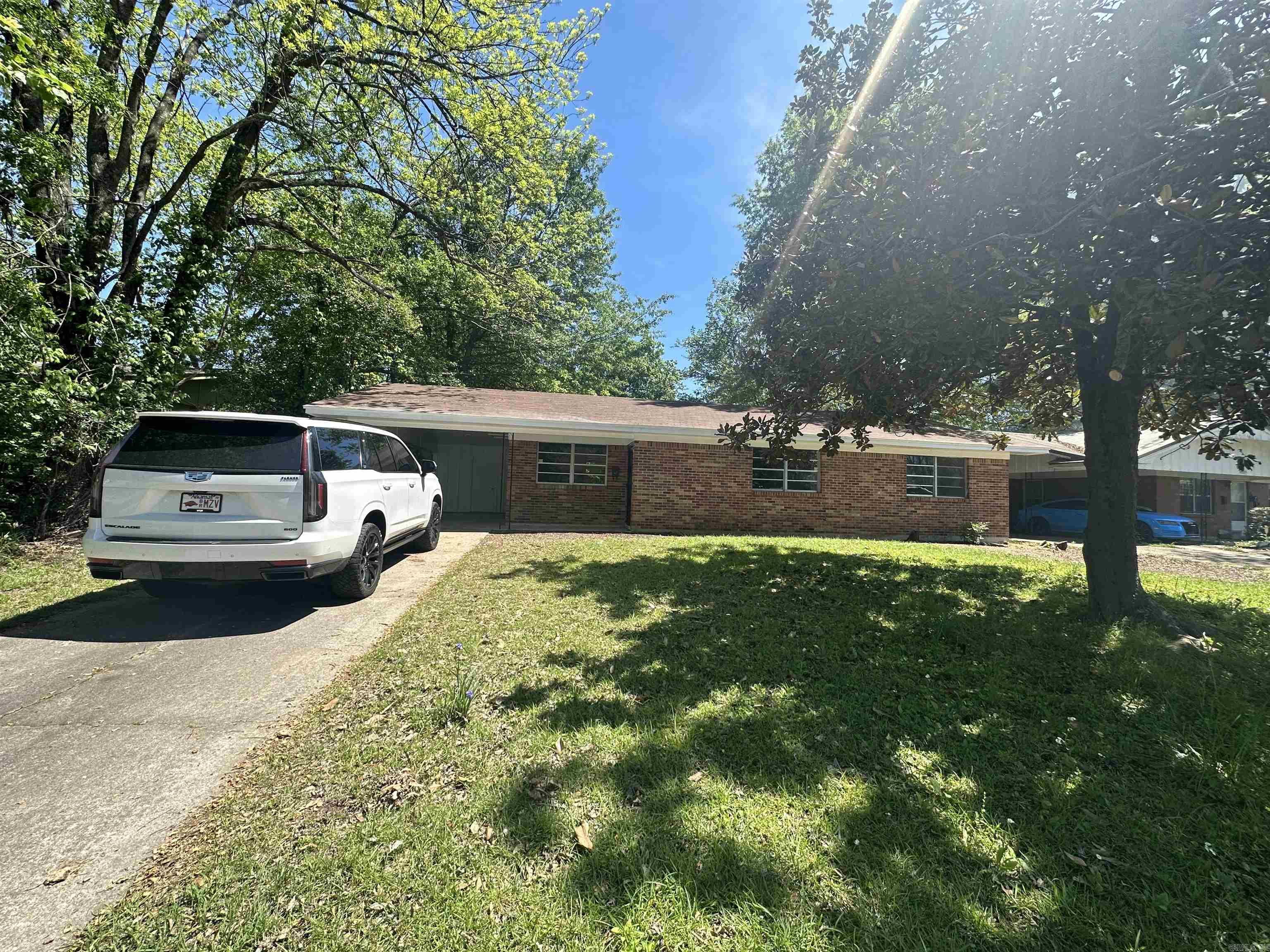 BELMONT - Residential