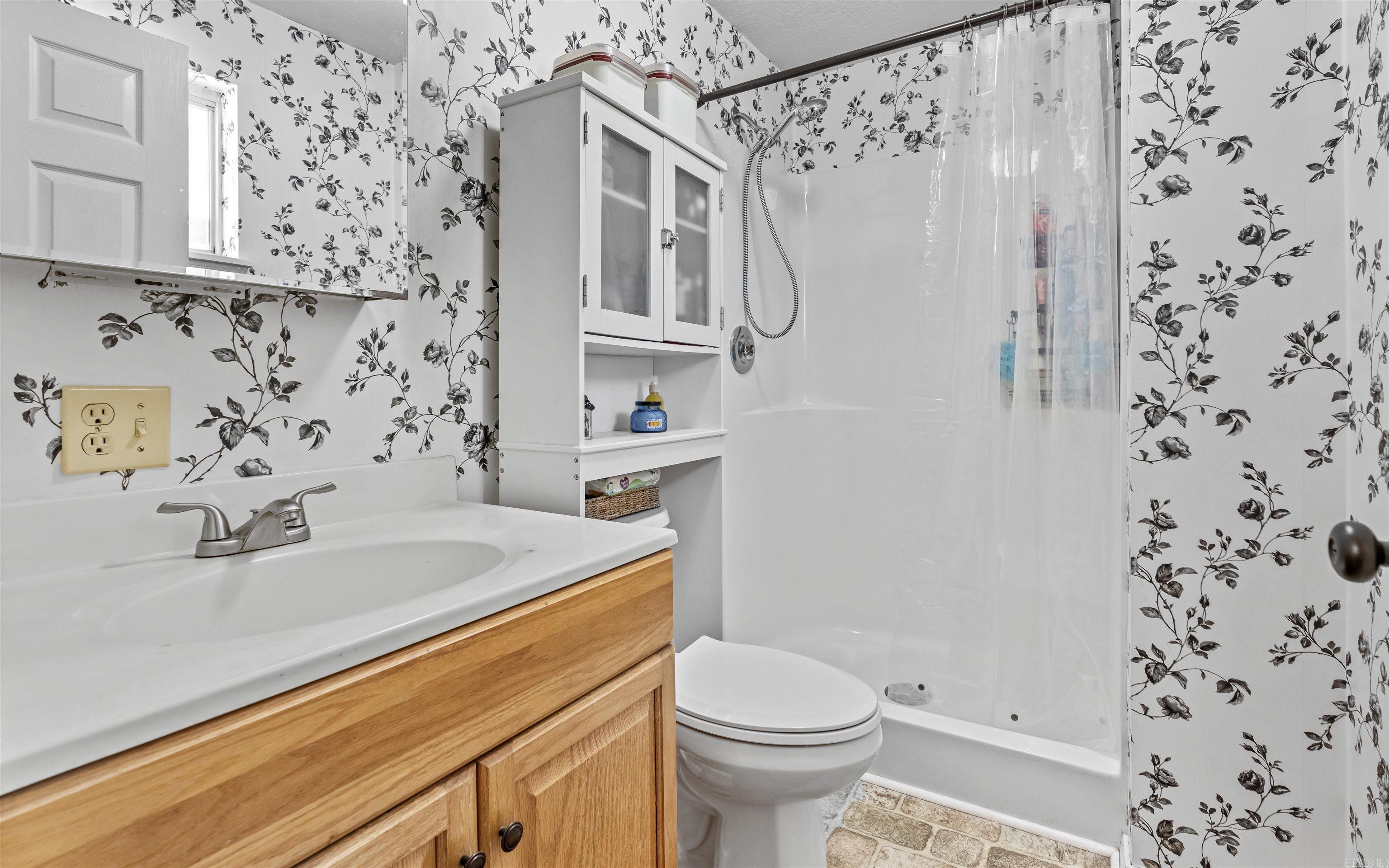 CHARMING HEIGHTS - Residential