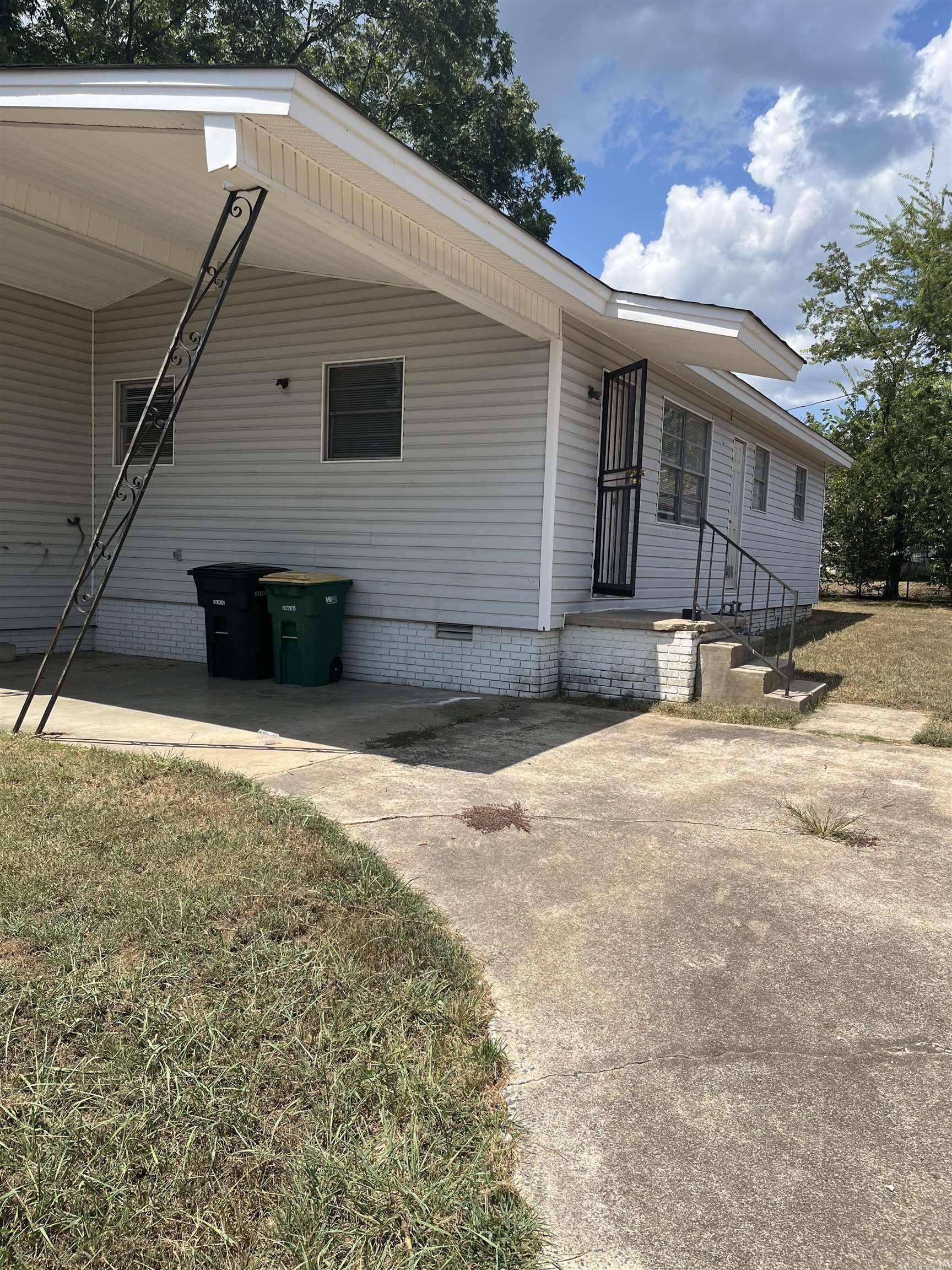 WESTERN ACRES - Residential