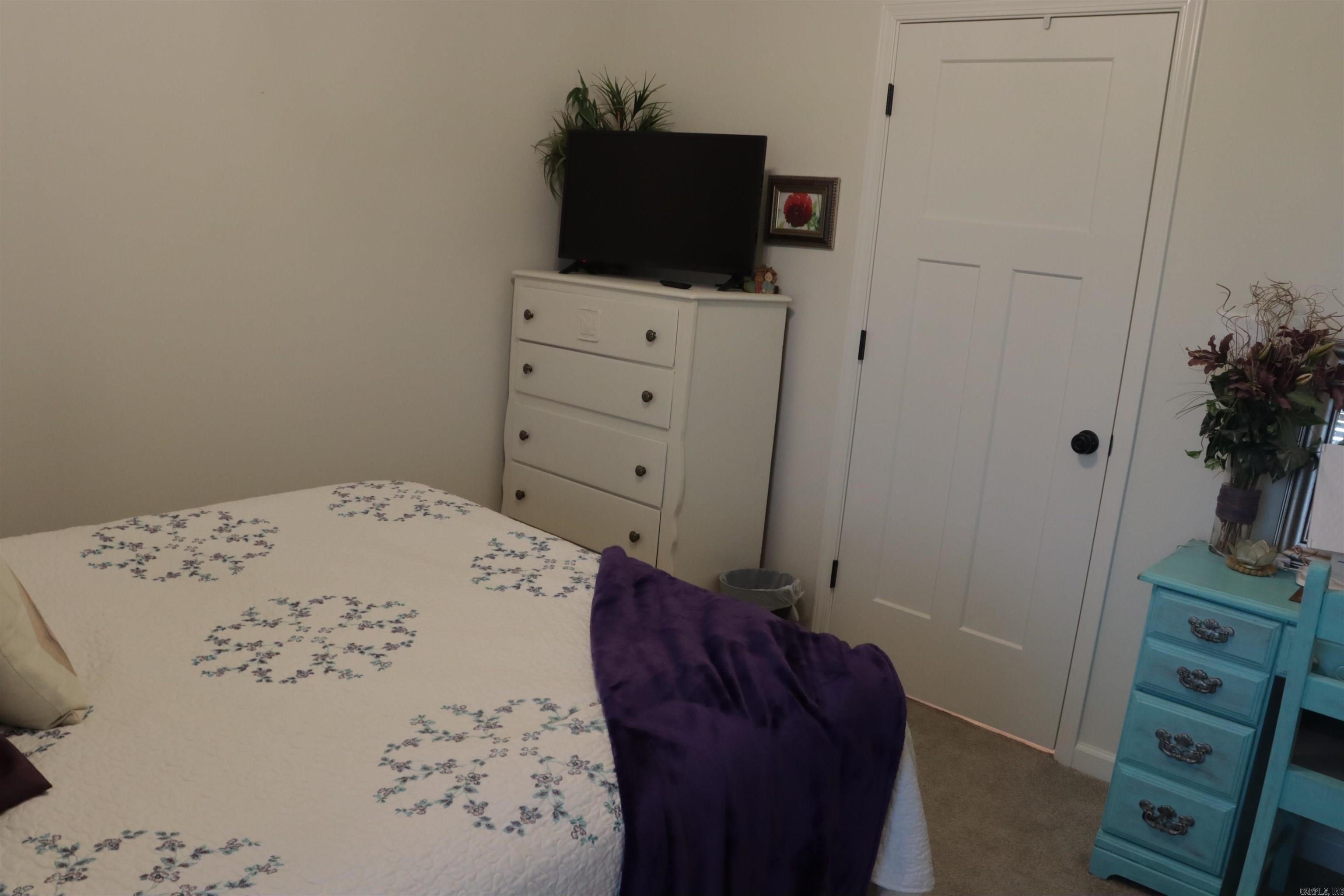 LEWIS COVE - Residential